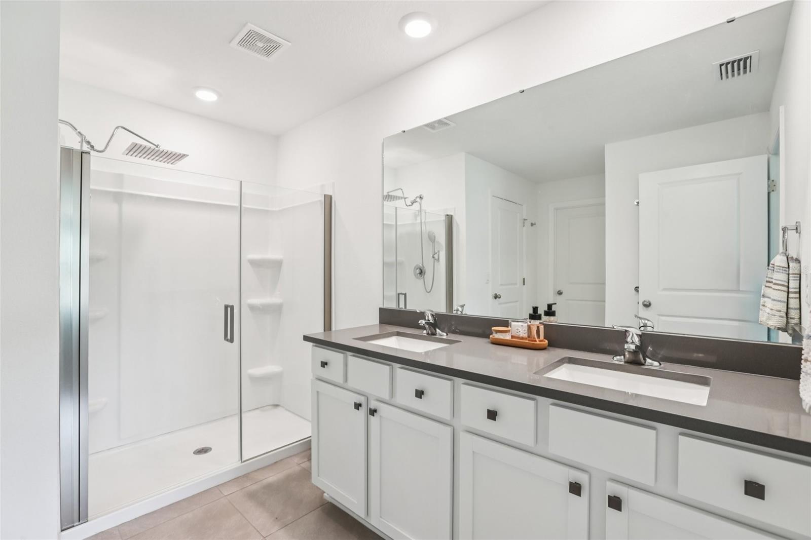 Image 35 of 52 For 1804 Tahitian Sunrise Drive