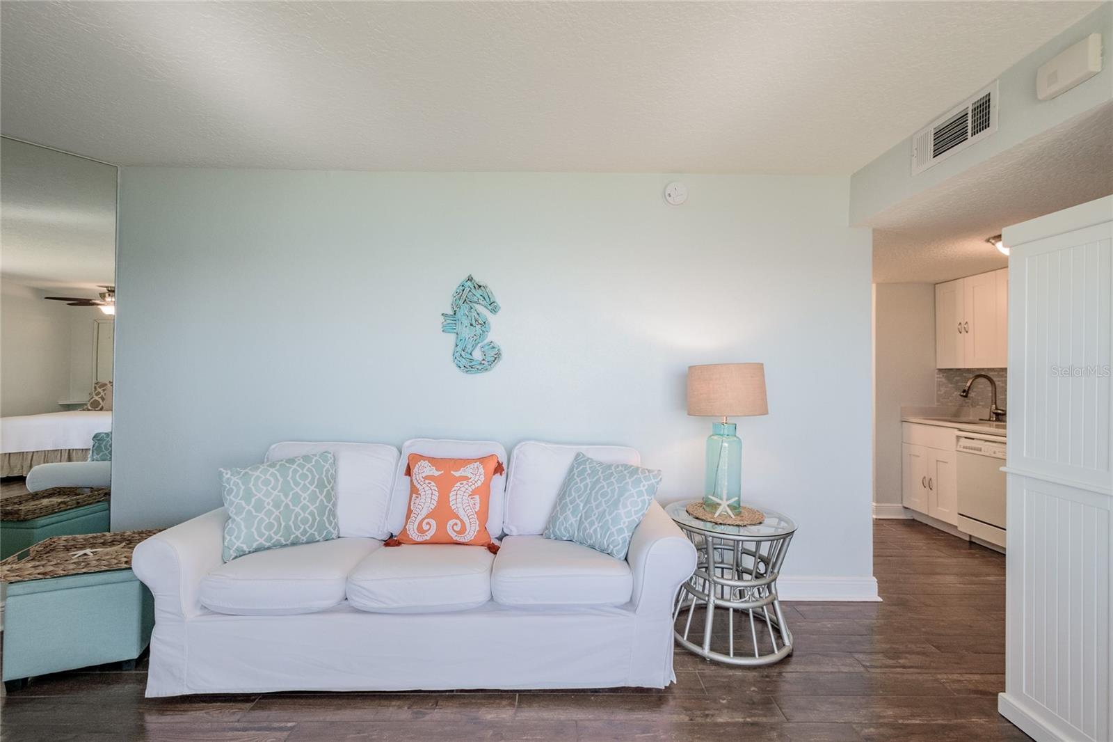 Image 14 of 26 For 2566 Gary Circle 3