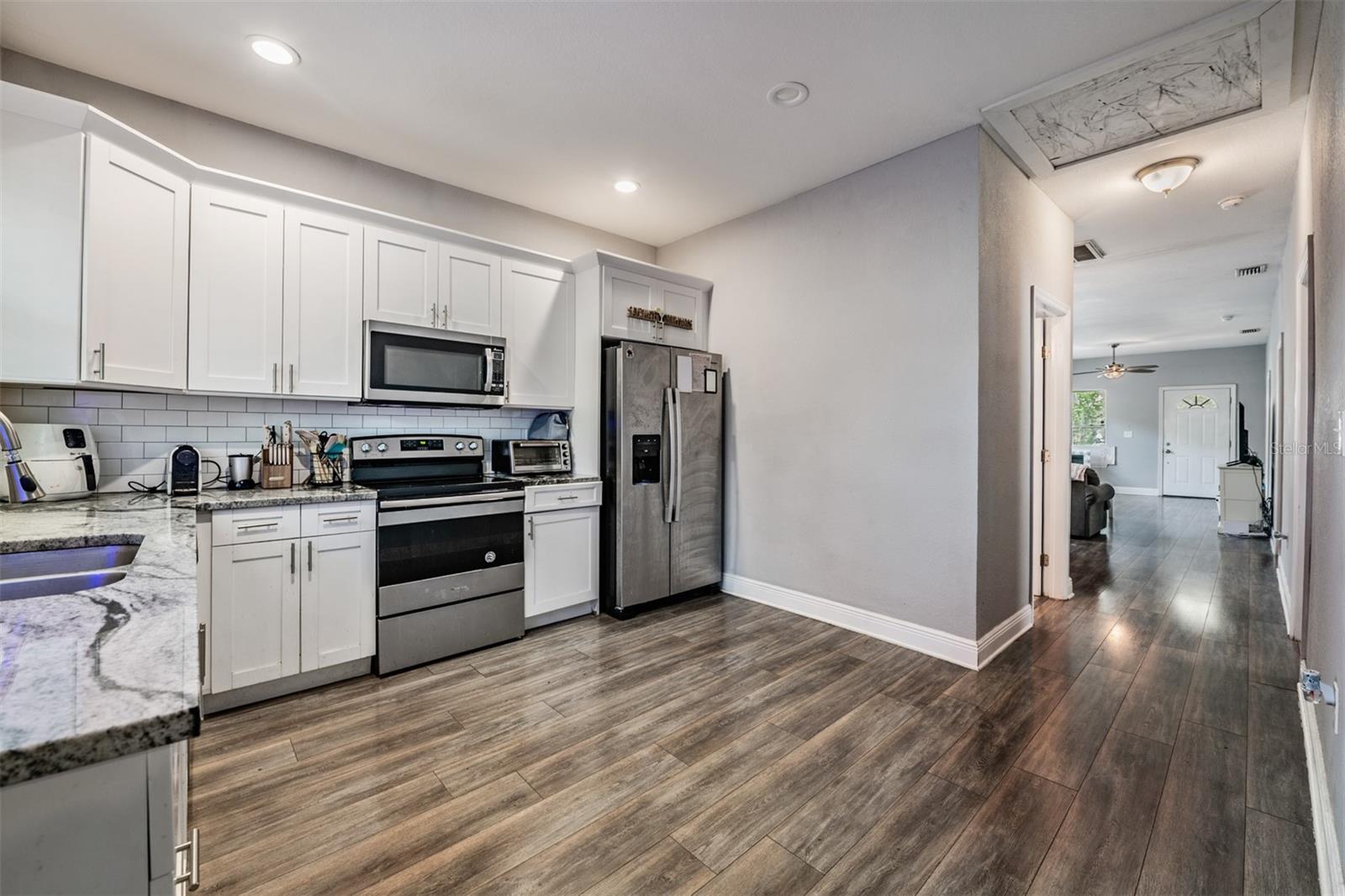 Image 12 of 24 For 2334 Spruce Street