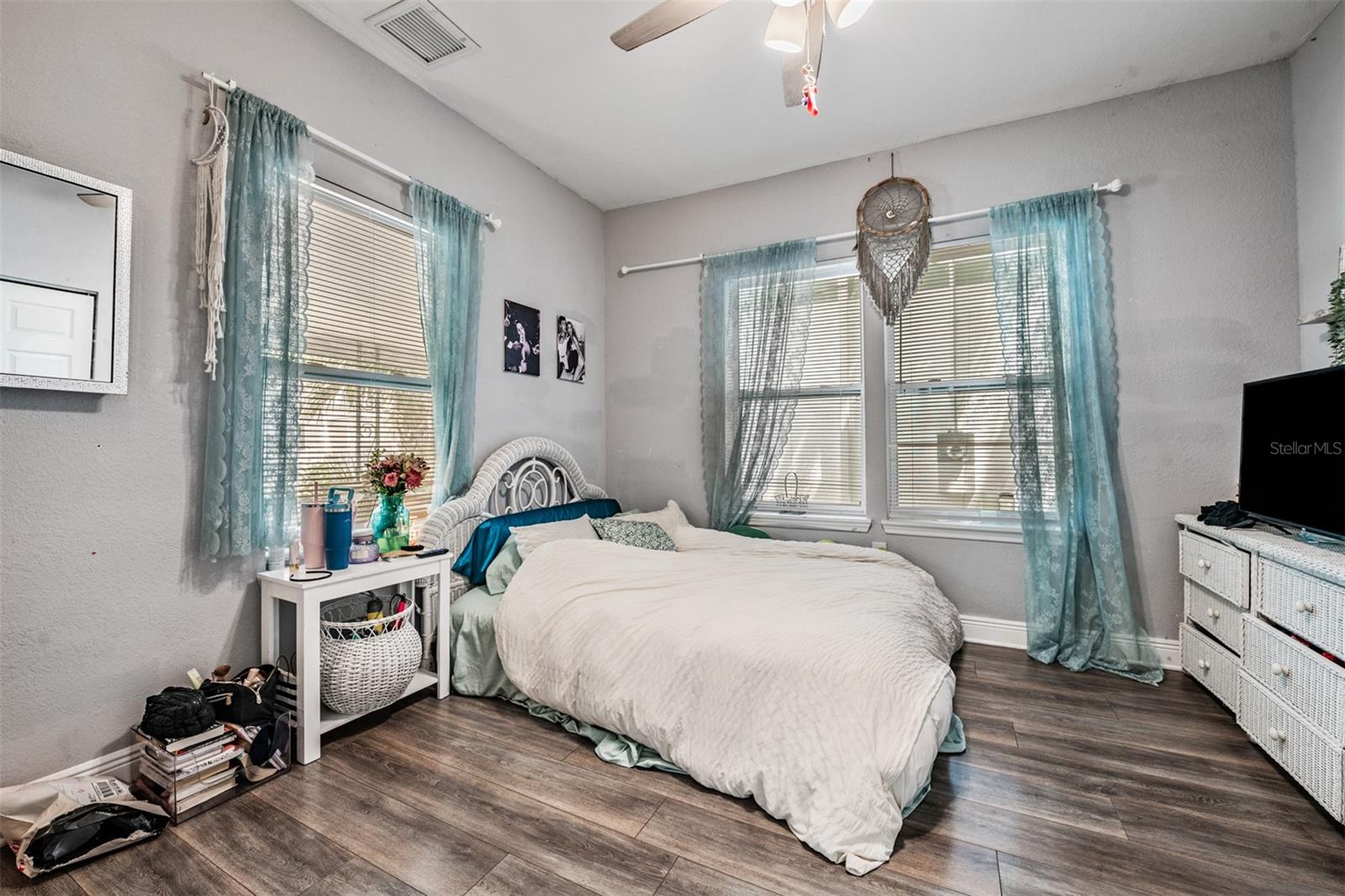 Image 17 of 24 For 2334 Spruce Street