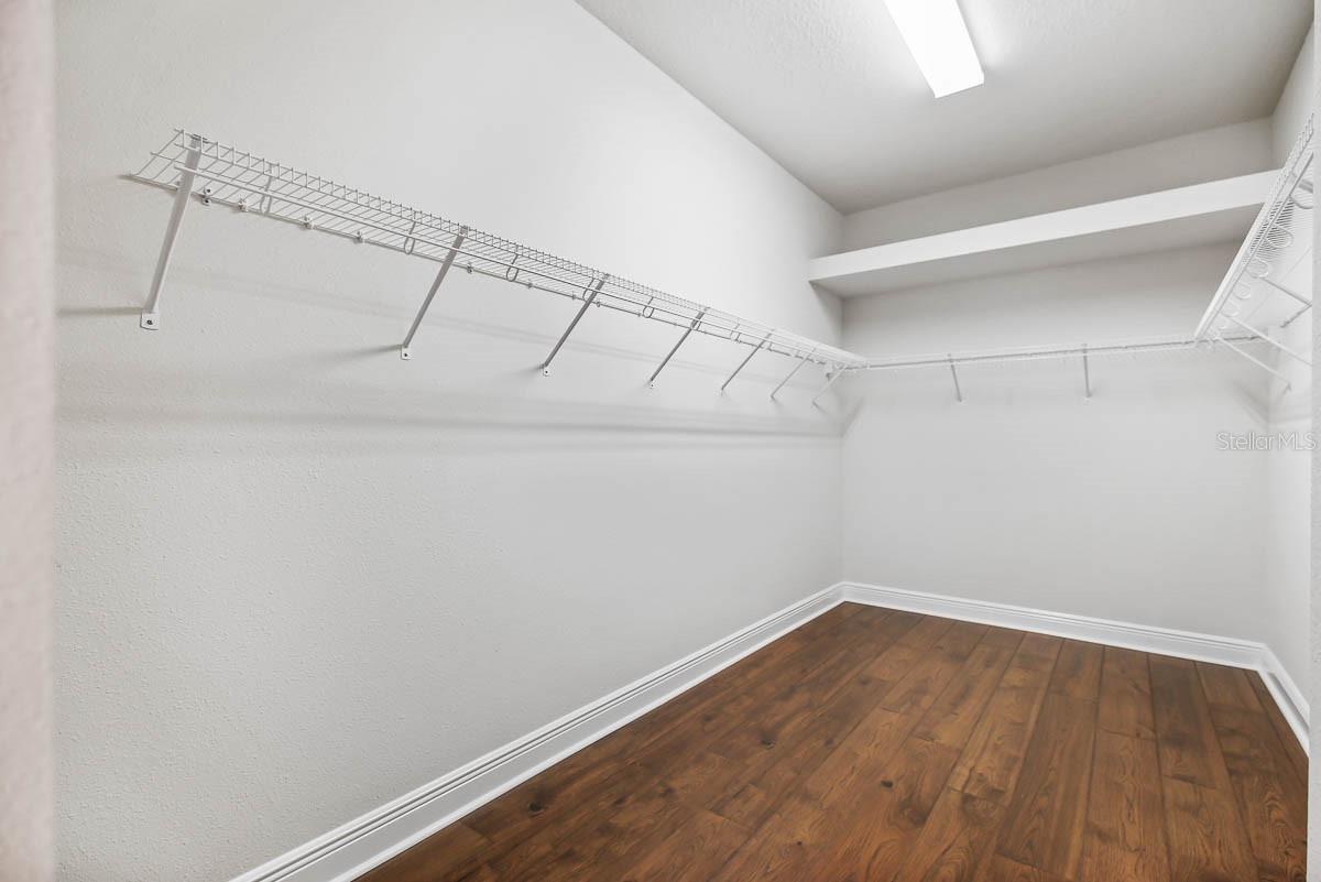 Image 12 of 28 For 13891 Kingfisher Glen Drive