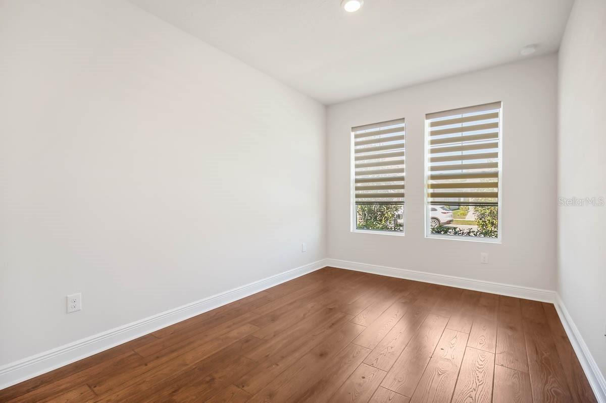 Image 13 of 28 For 13891 Kingfisher Glen Drive