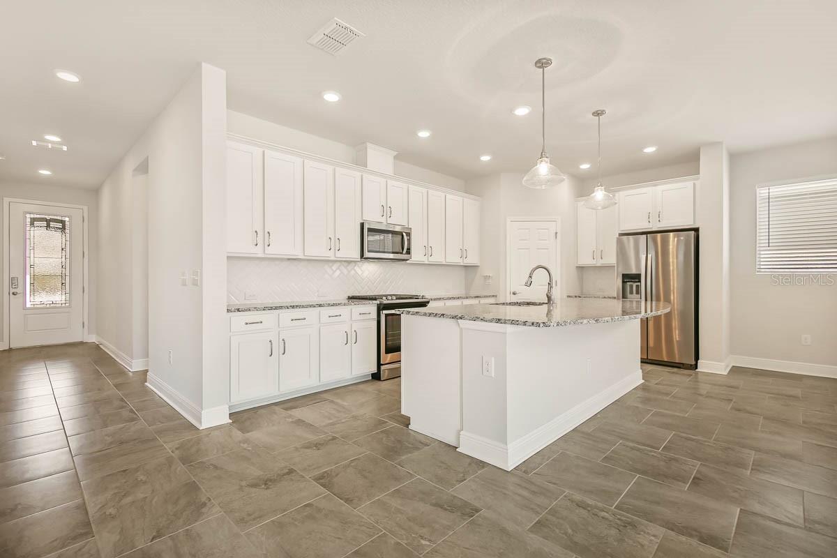 Image 5 of 28 For 13891 Kingfisher Glen Drive