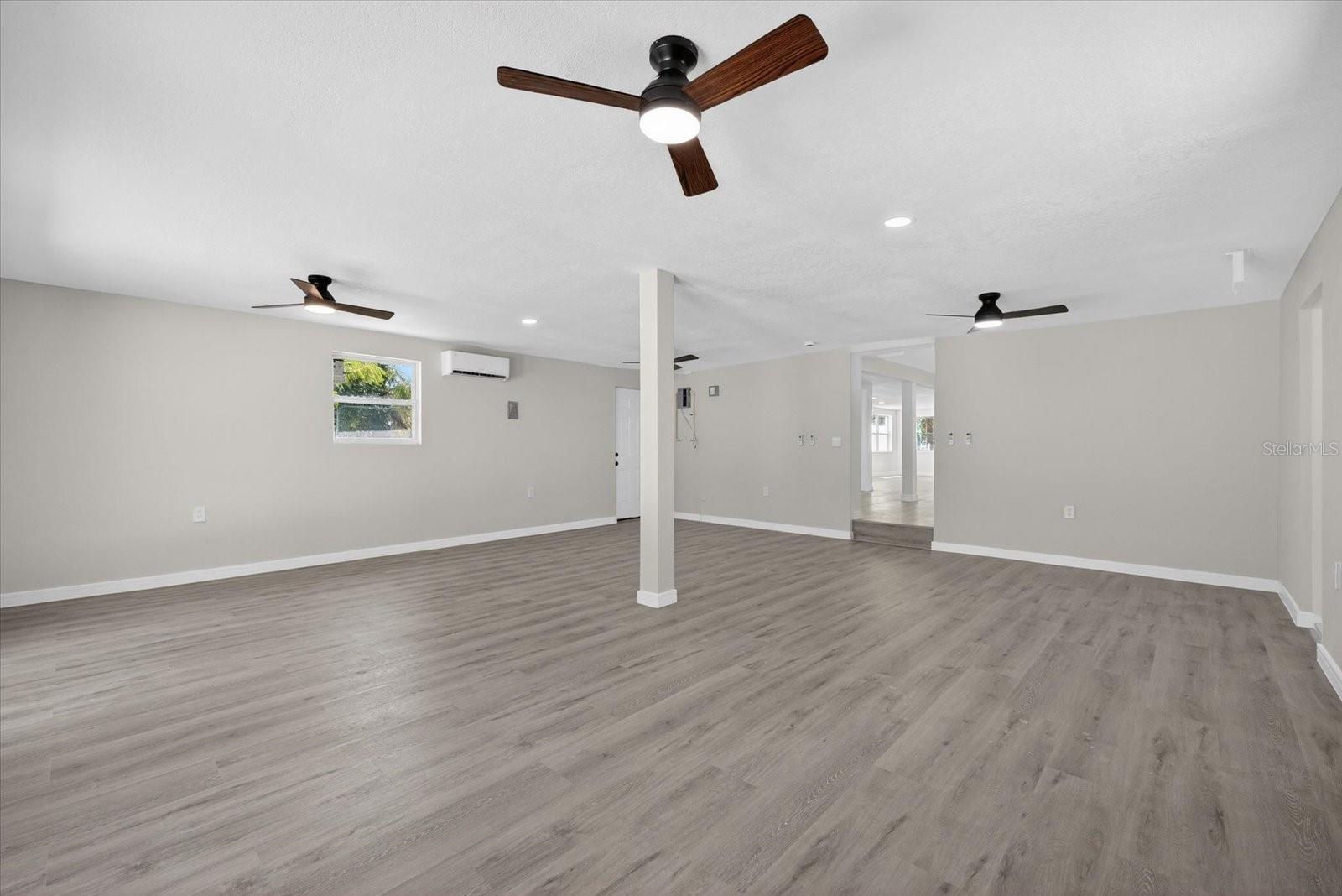 Image 13 of 44 For 6334 Congress Street