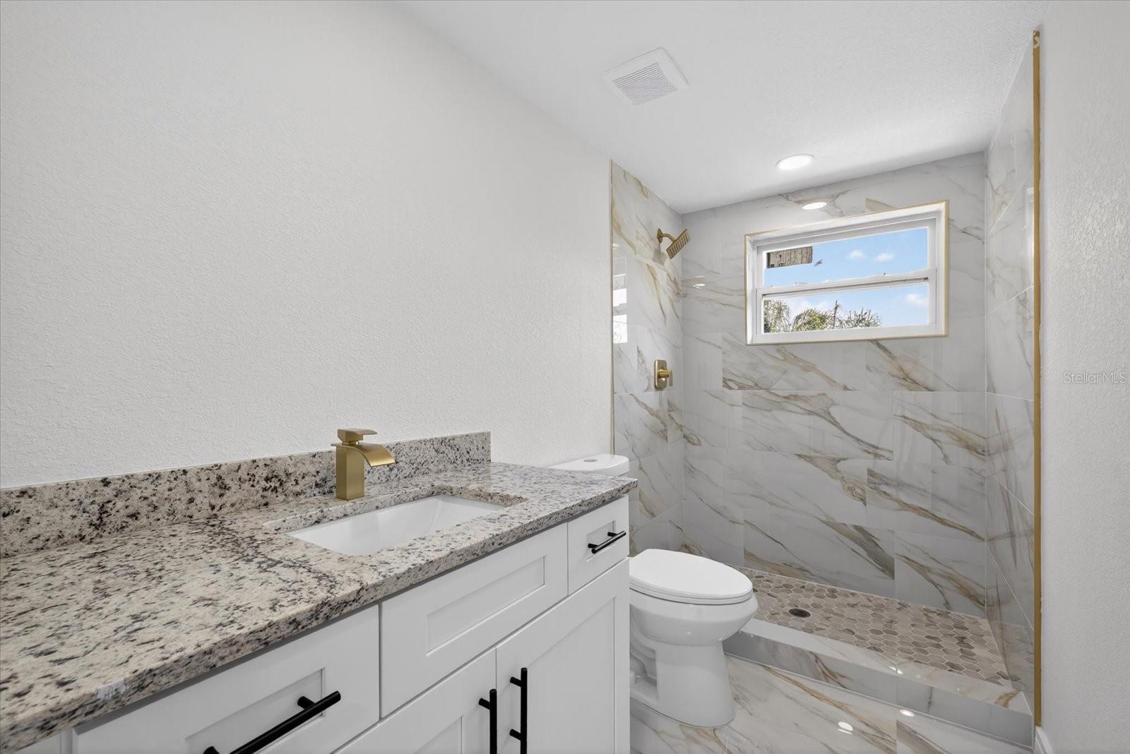 Image 24 of 44 For 6334 Congress Street