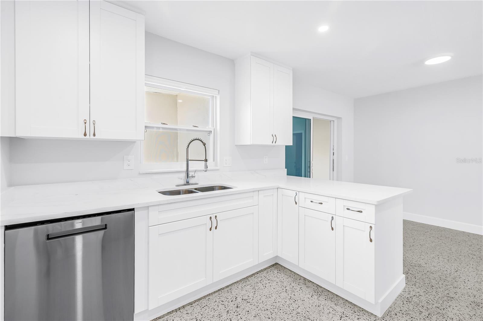 Image 12 of 33 For 7443 2nd Street N