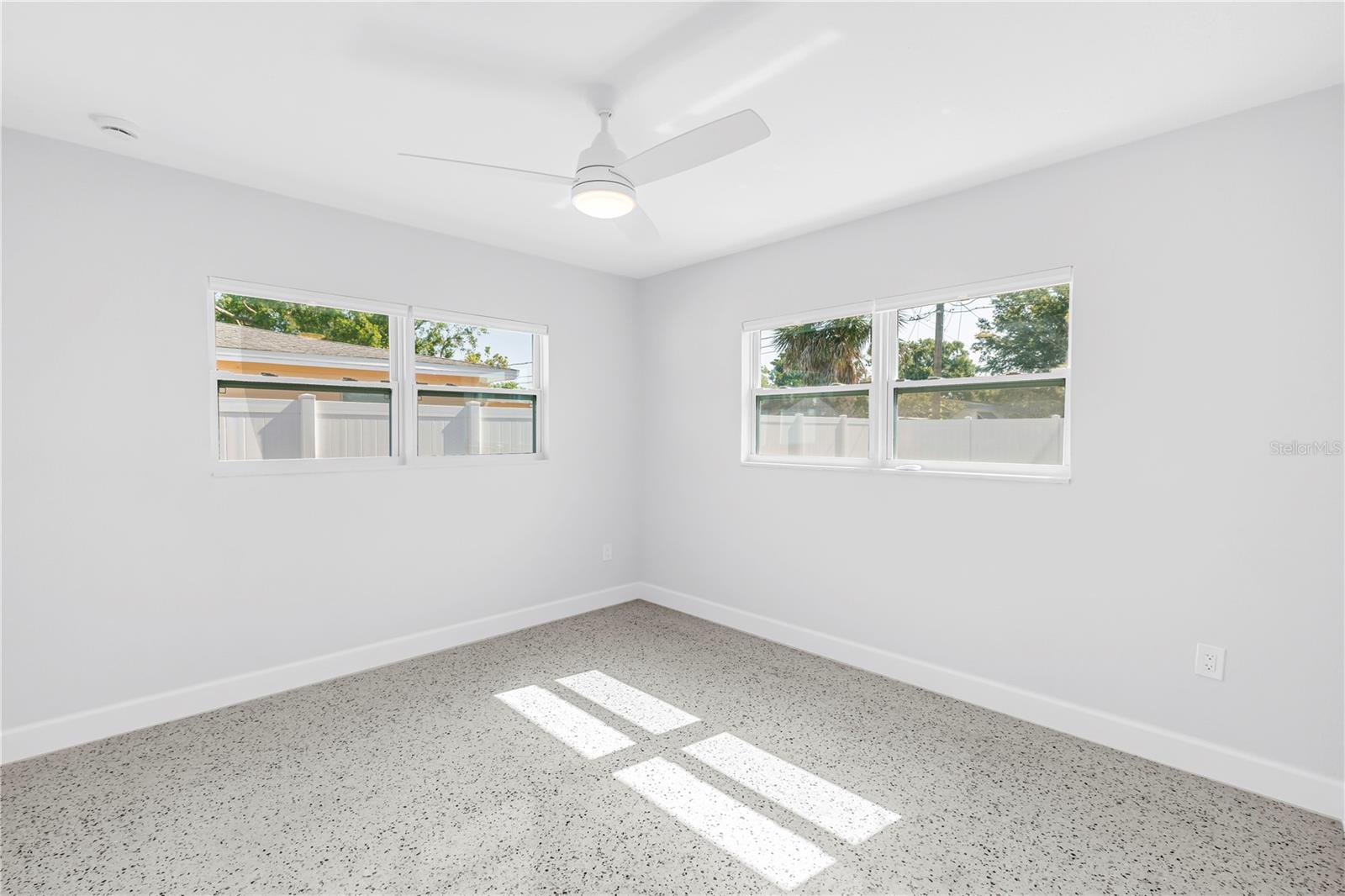 Image 28 of 33 For 7443 2nd Street N
