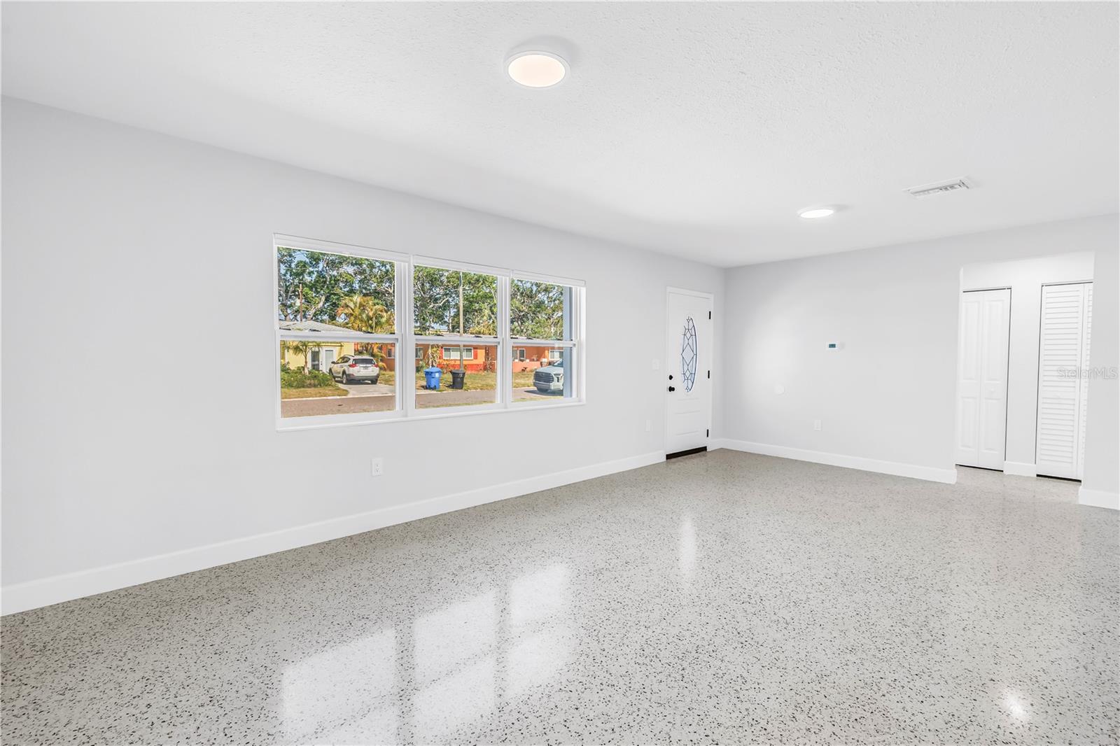 Image 3 of 33 For 7443 2nd Street N