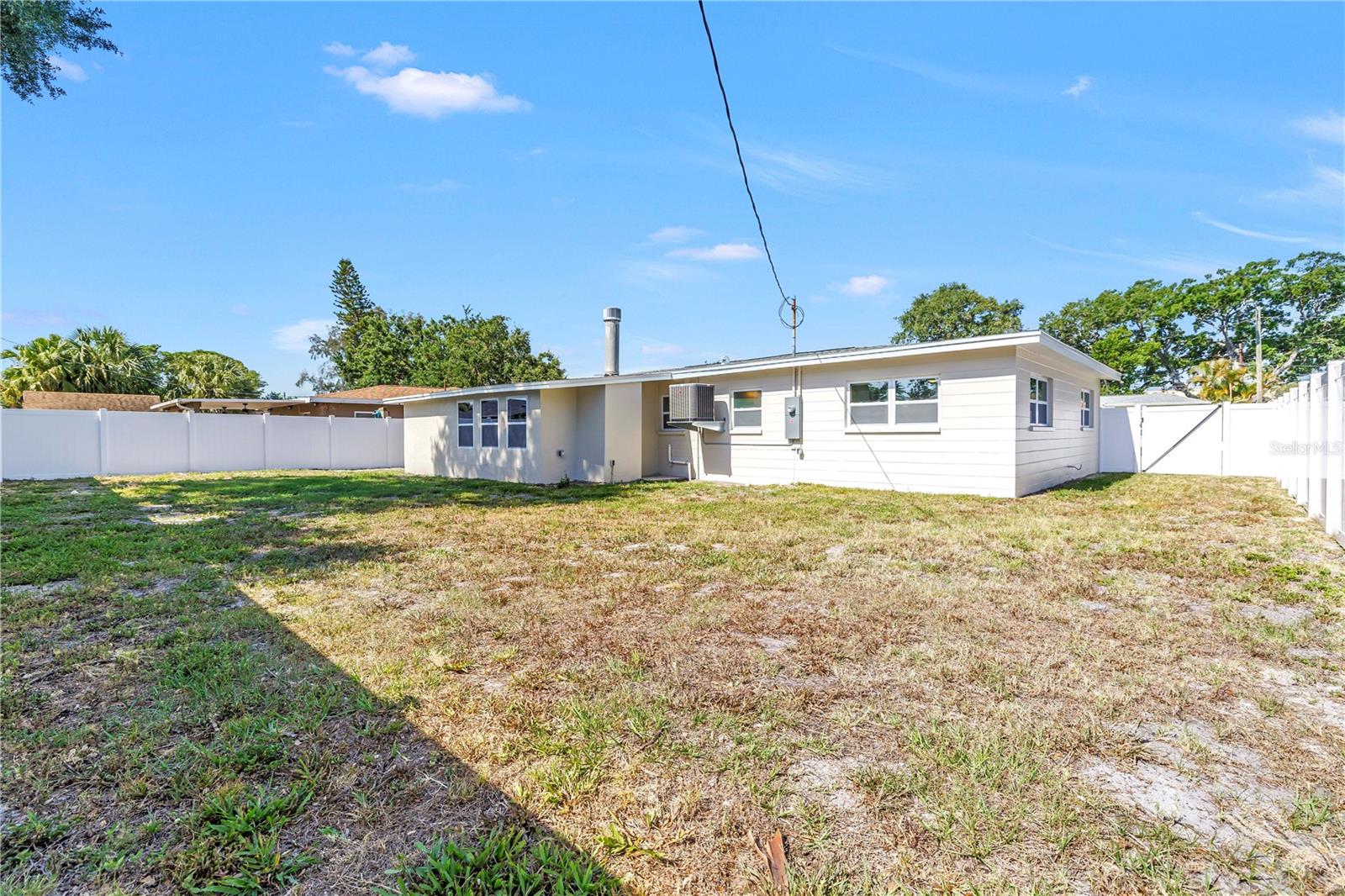 Image 31 of 33 For 7443 2nd Street N