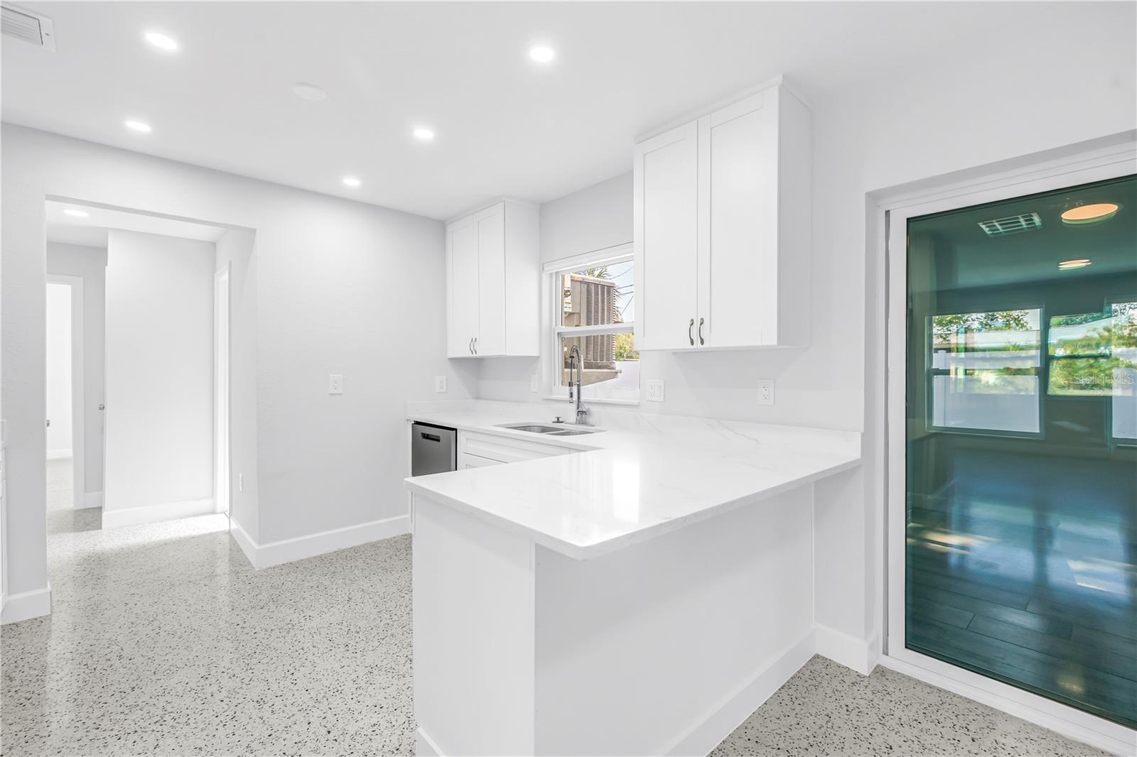 Image 9 of 33 For 7443 2nd Street N
