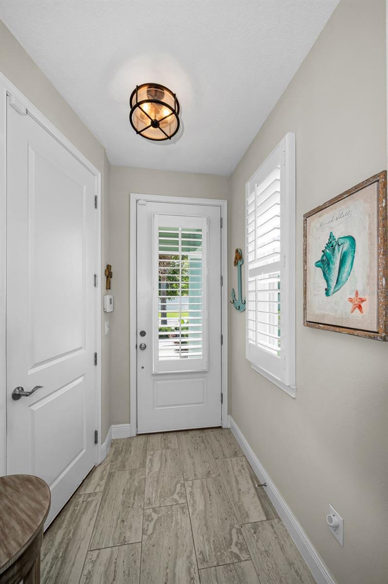 Image 10 of 98 For 1001 Starboard Court