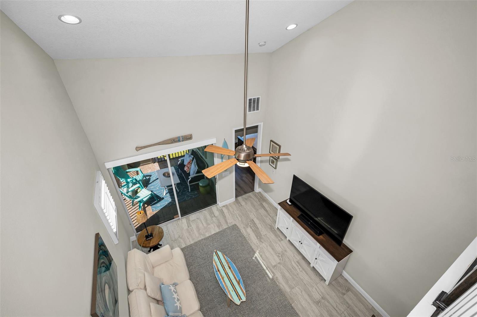 Image 12 of 98 For 1001 Starboard Court