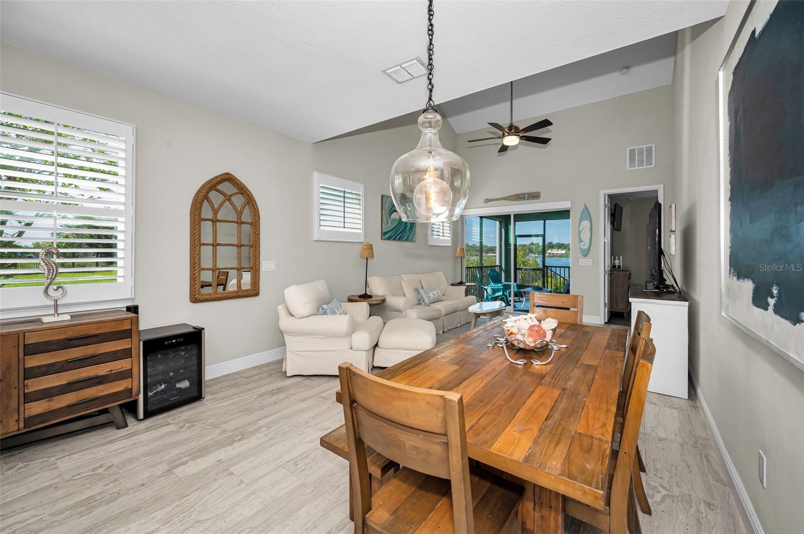 Image 20 of 98 For 1001 Starboard Court