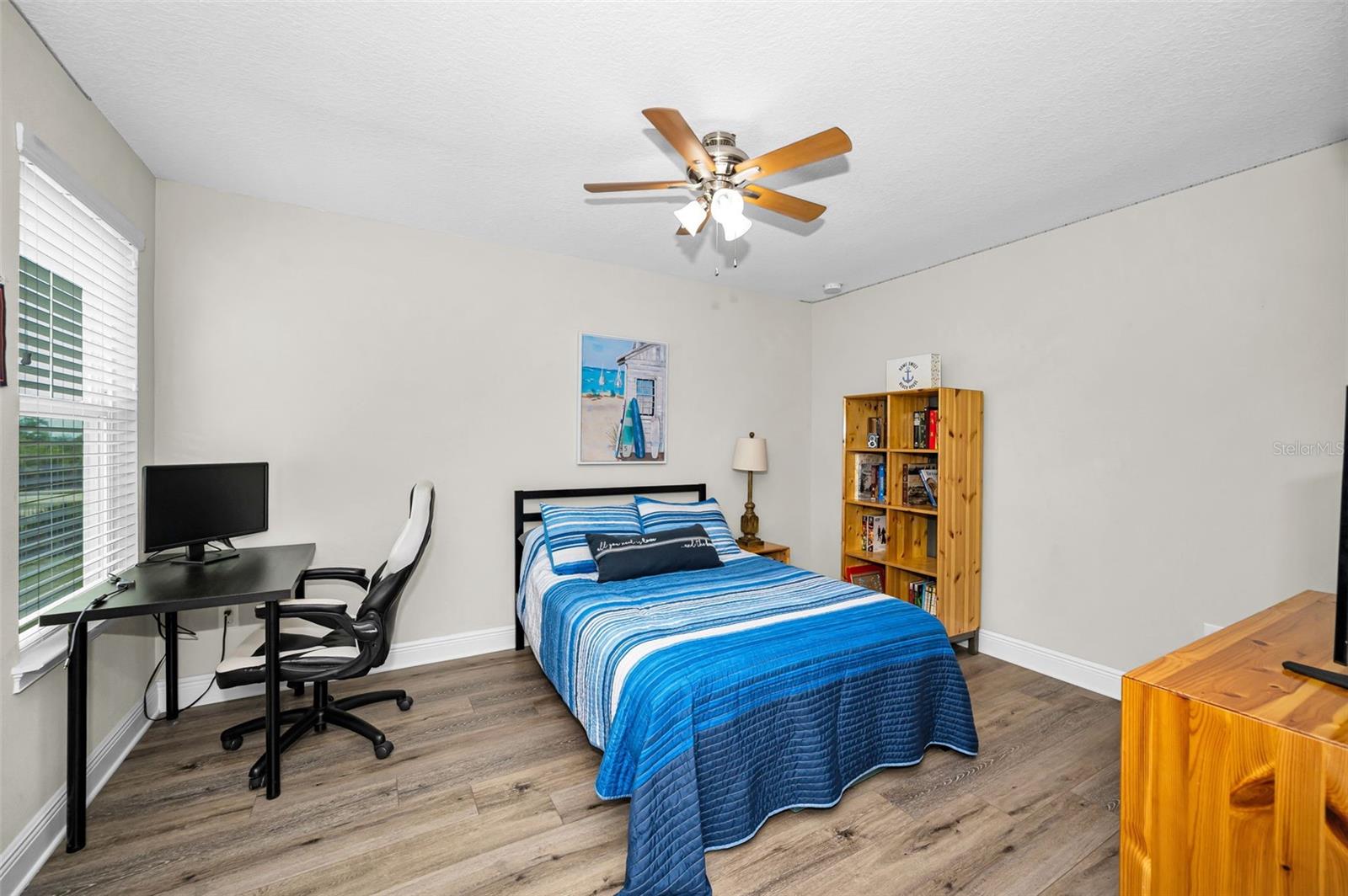 Image 48 of 98 For 1001 Starboard Court