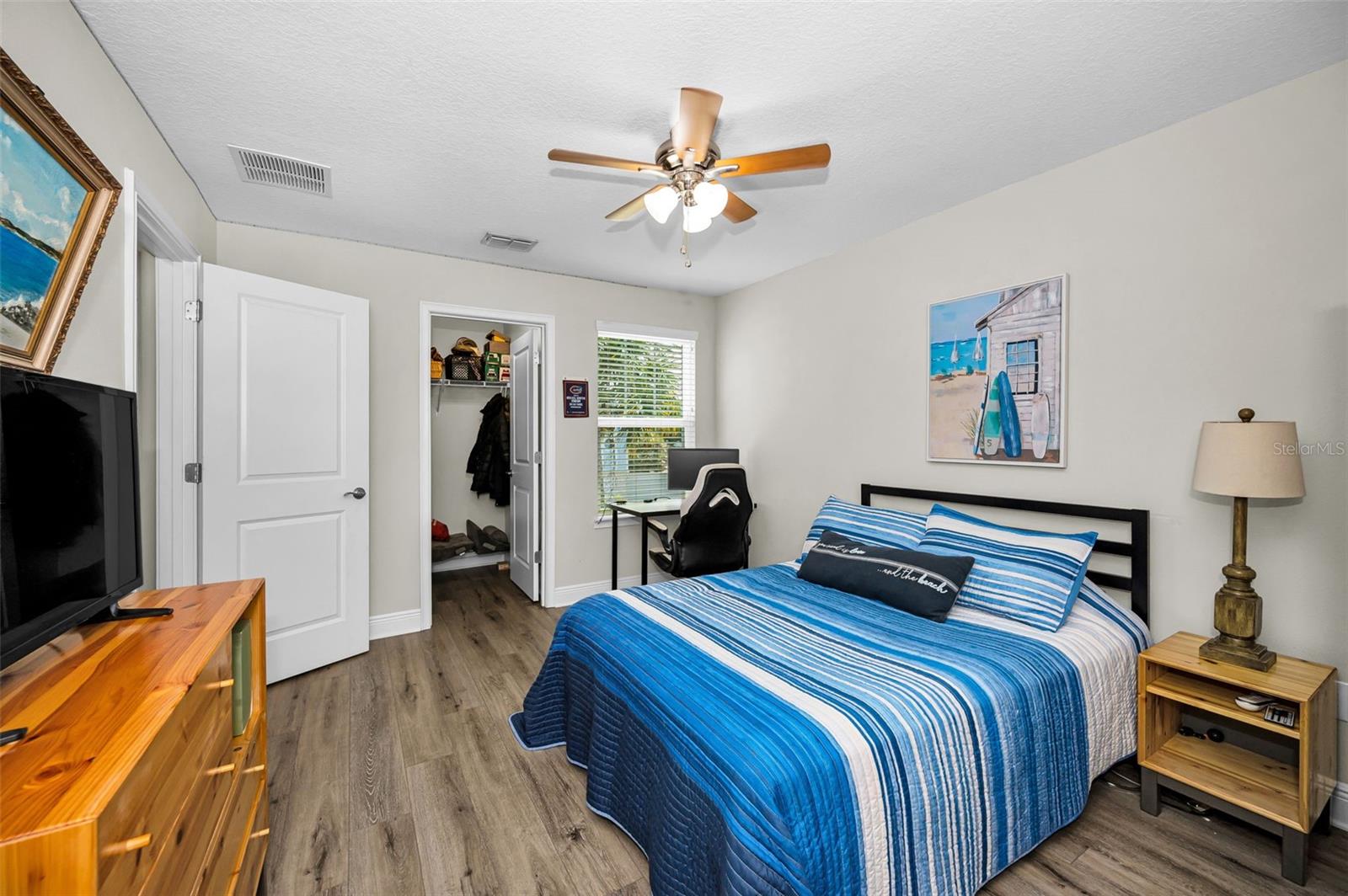 Image 50 of 98 For 1001 Starboard Court