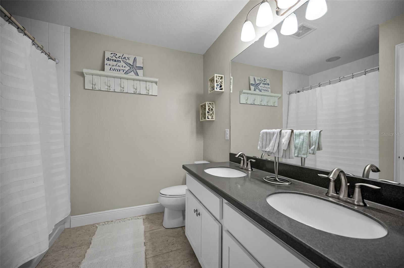 Image 52 of 98 For 1001 Starboard Court