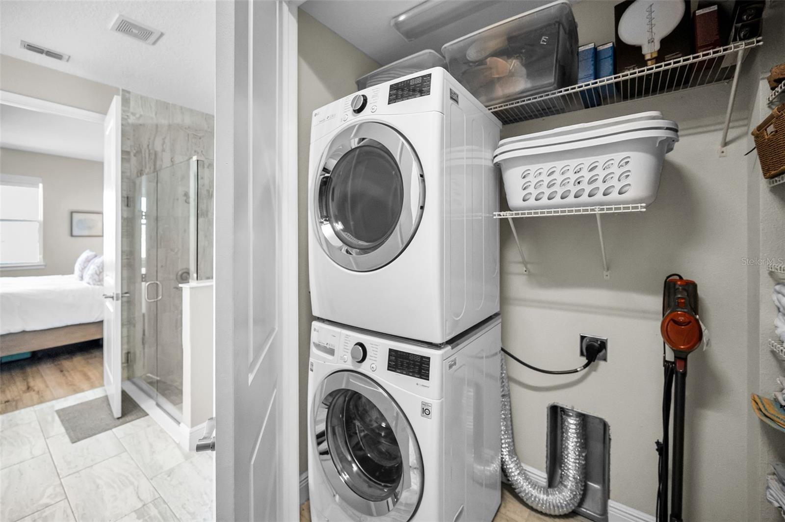 Image 56 of 98 For 1001 Starboard Court