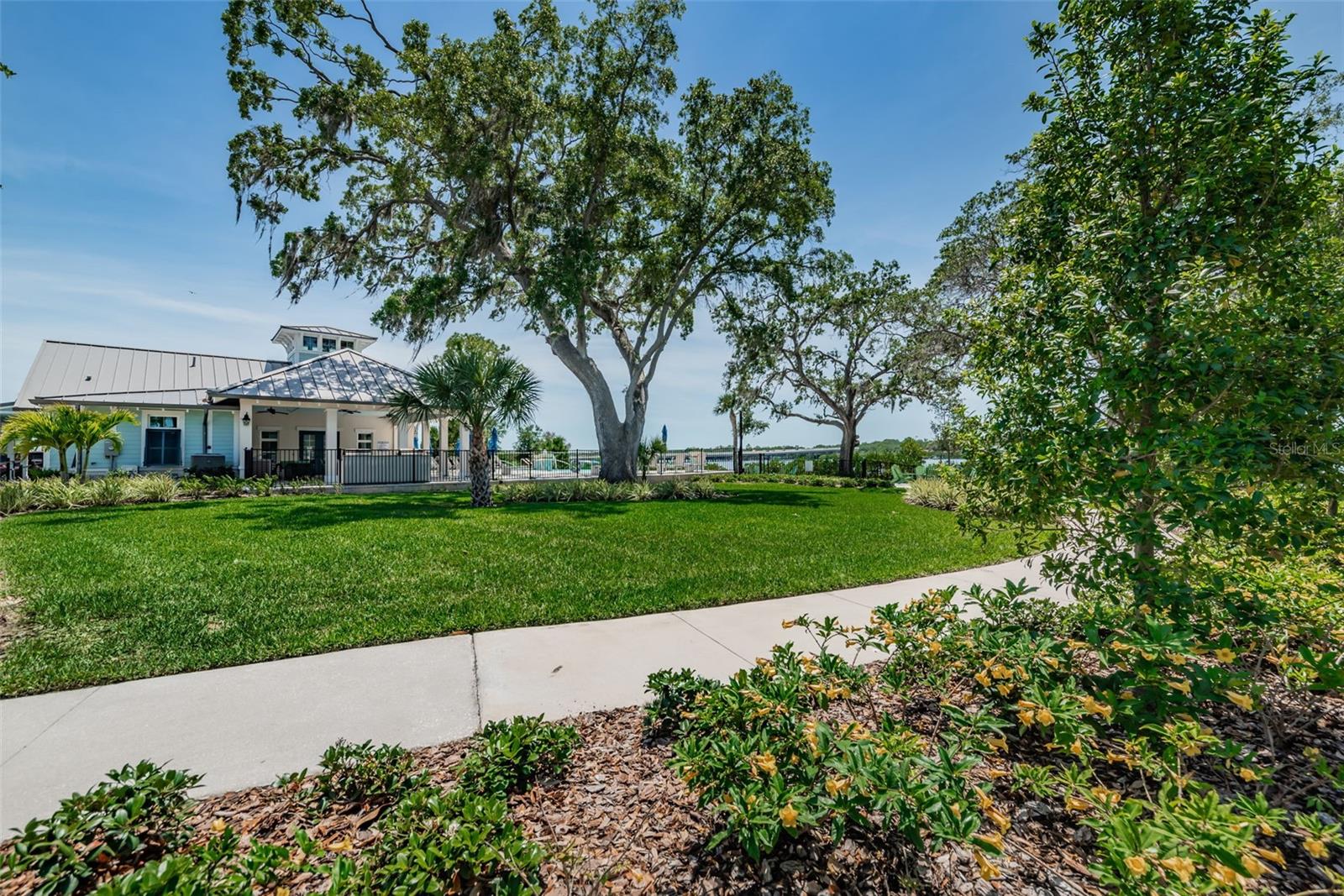 Image 78 of 98 For 1001 Starboard Court