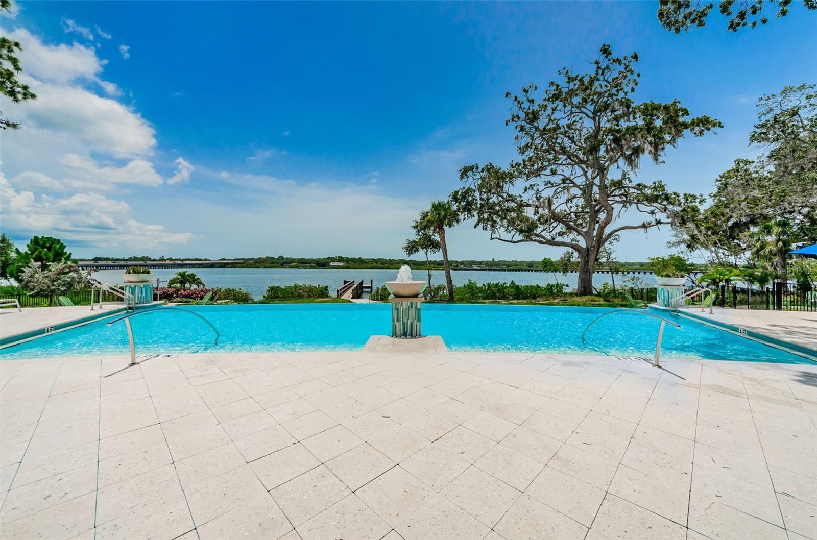 Image 87 of 98 For 1001 Starboard Court