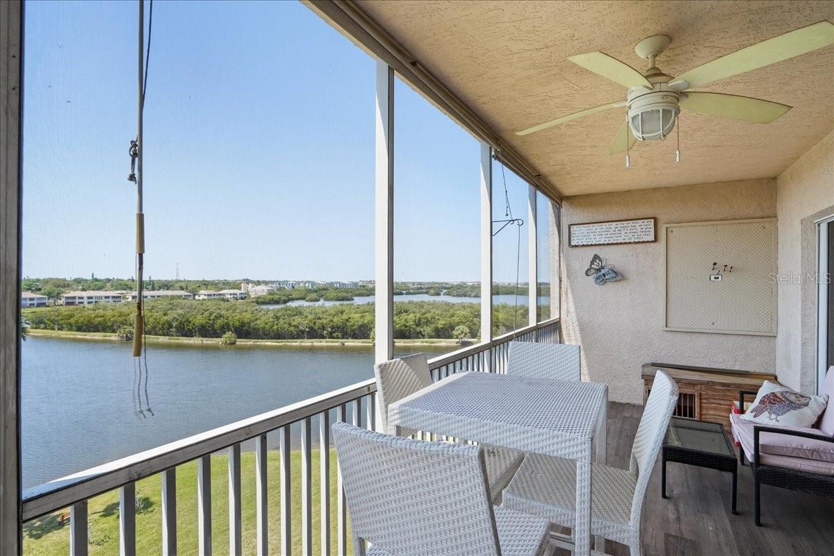 Image 16 of 18 For 6425 Shoreline Drive 10503