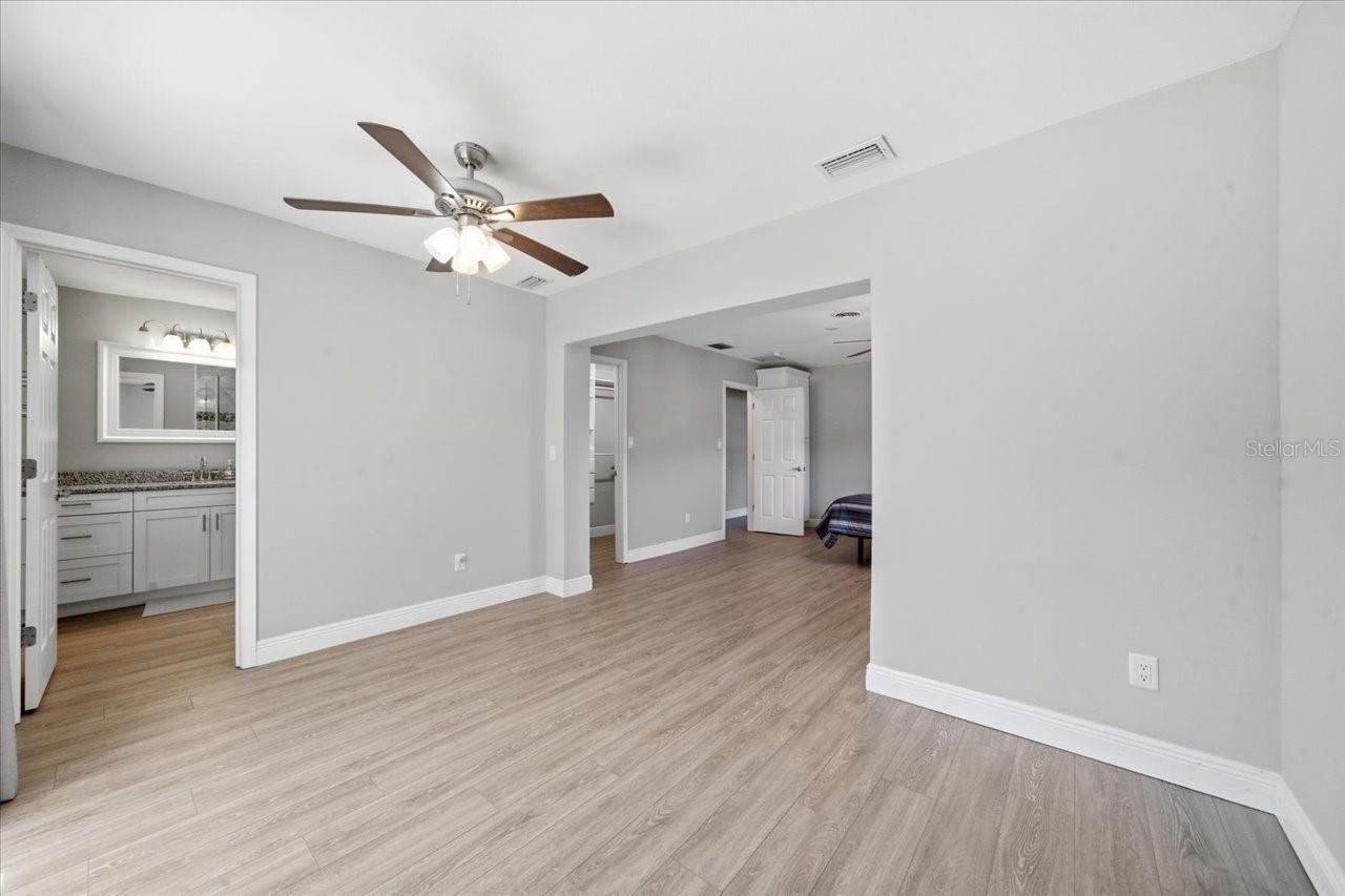 Image 28 of 71 For 1023 Idlewild Drive N