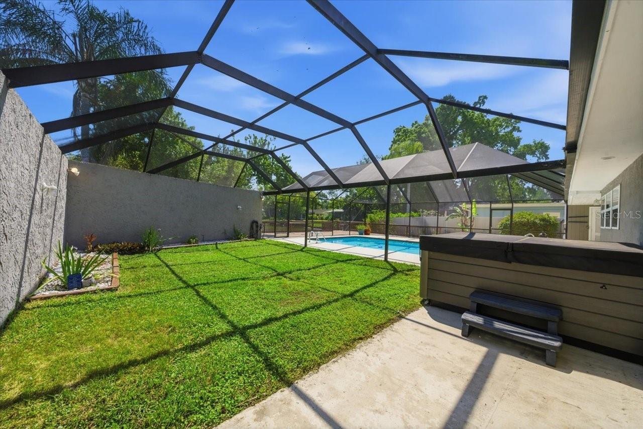 Image 43 of 71 For 1023 Idlewild Drive N