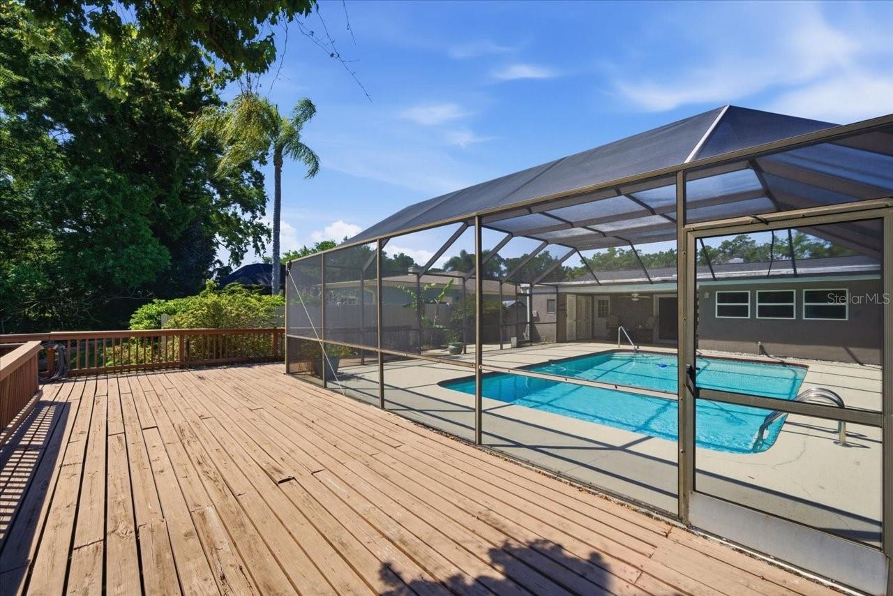 Image 52 of 71 For 1023 Idlewild Drive N