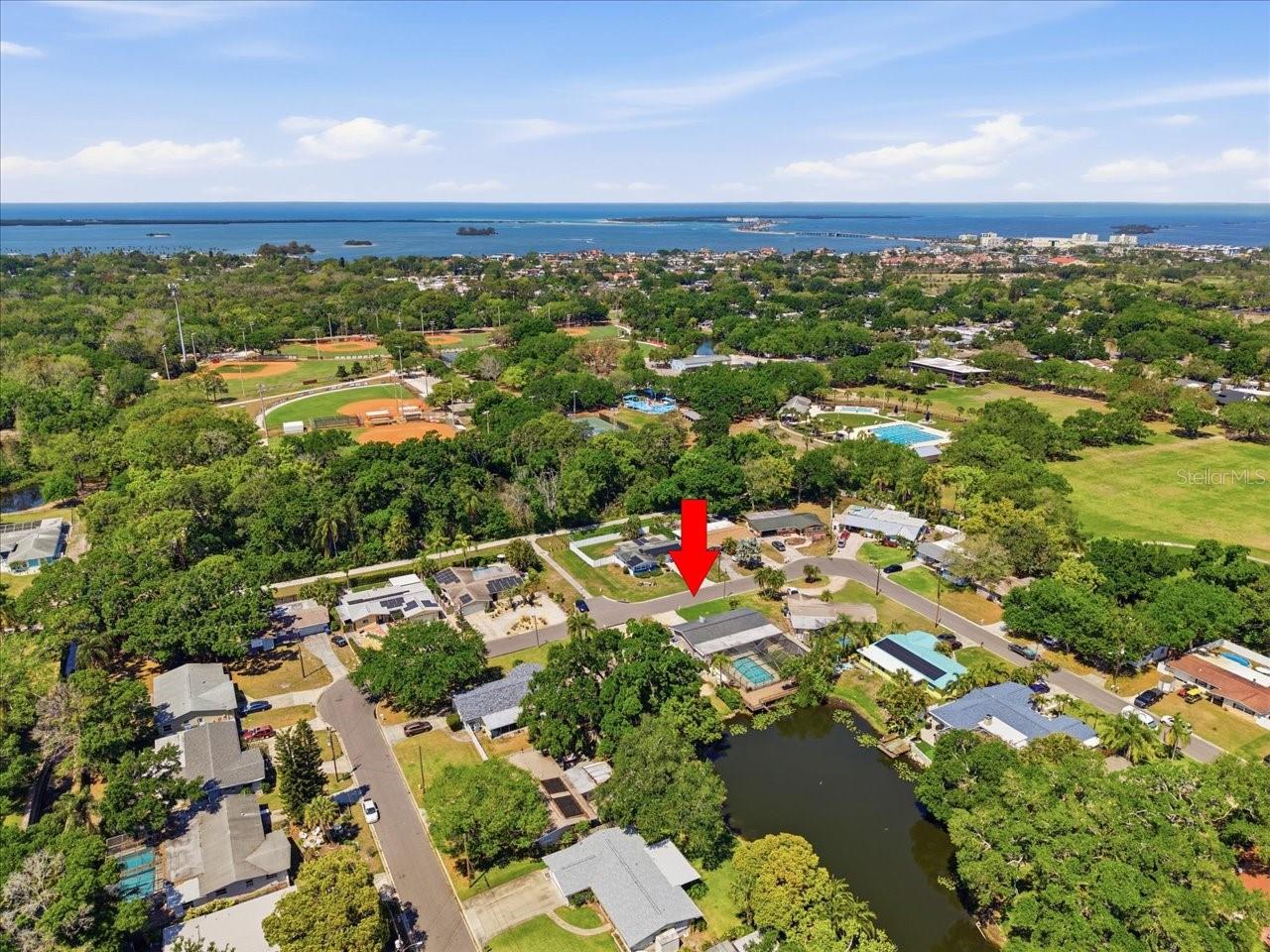 Image 54 of 71 For 1023 Idlewild Drive N