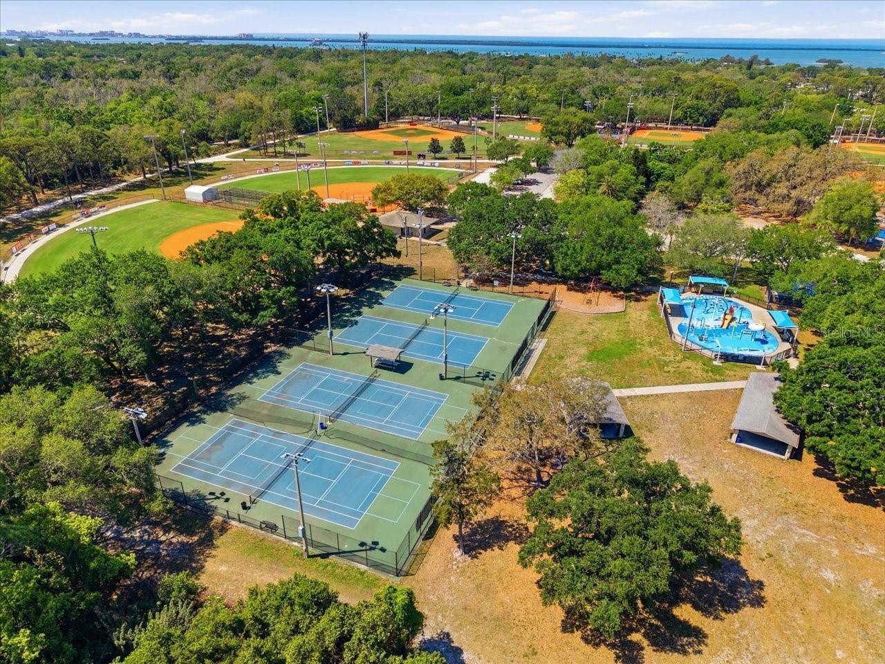 Image 58 of 71 For 1023 Idlewild Drive N