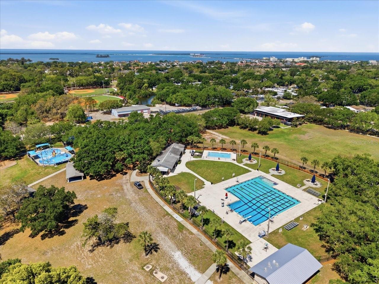 Image 60 of 71 For 1023 Idlewild Drive N