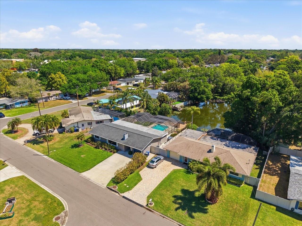 Image 66 of 71 For 1023 Idlewild Drive N