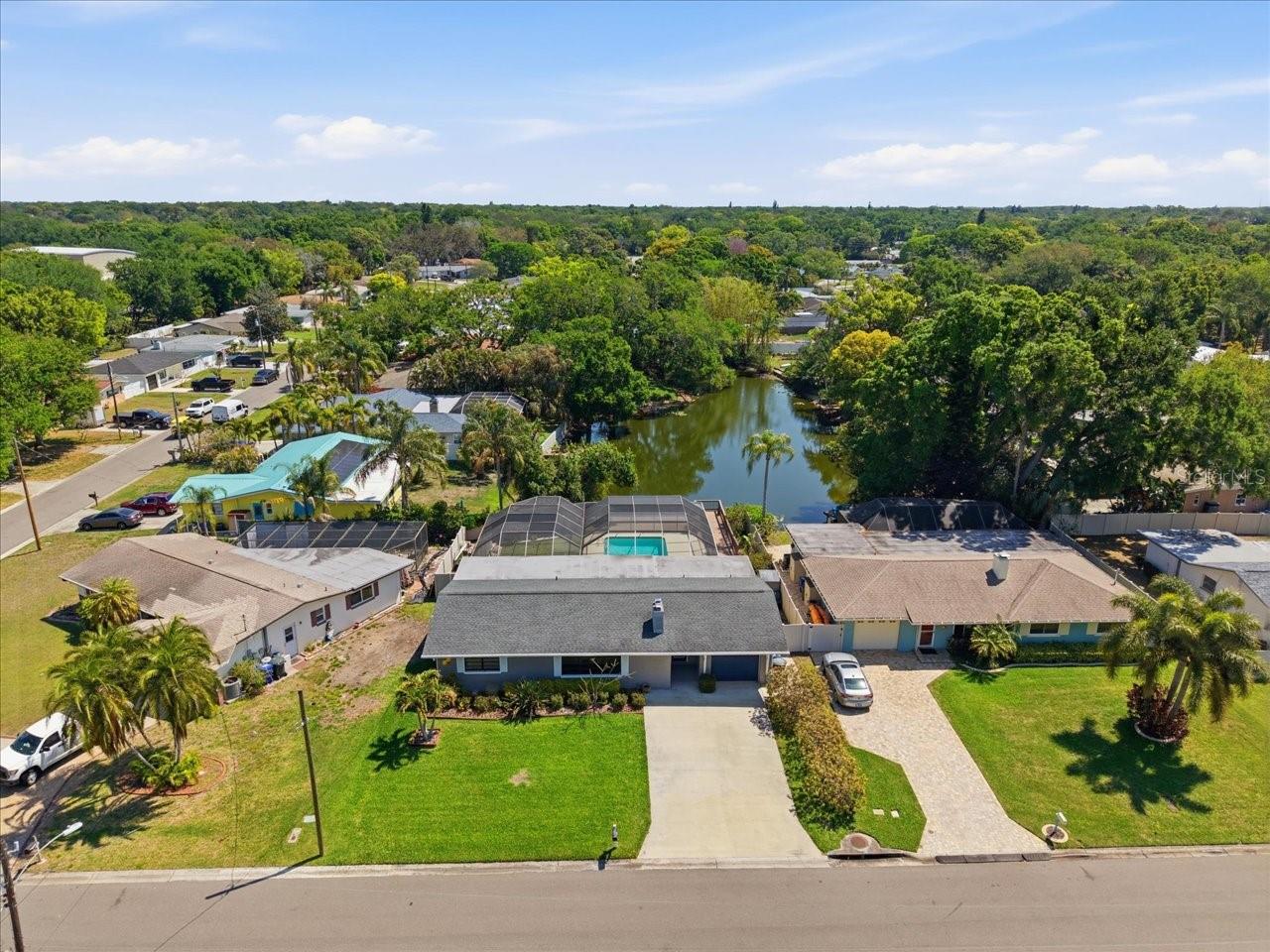 Image 8 of 71 For 1023 Idlewild Drive N