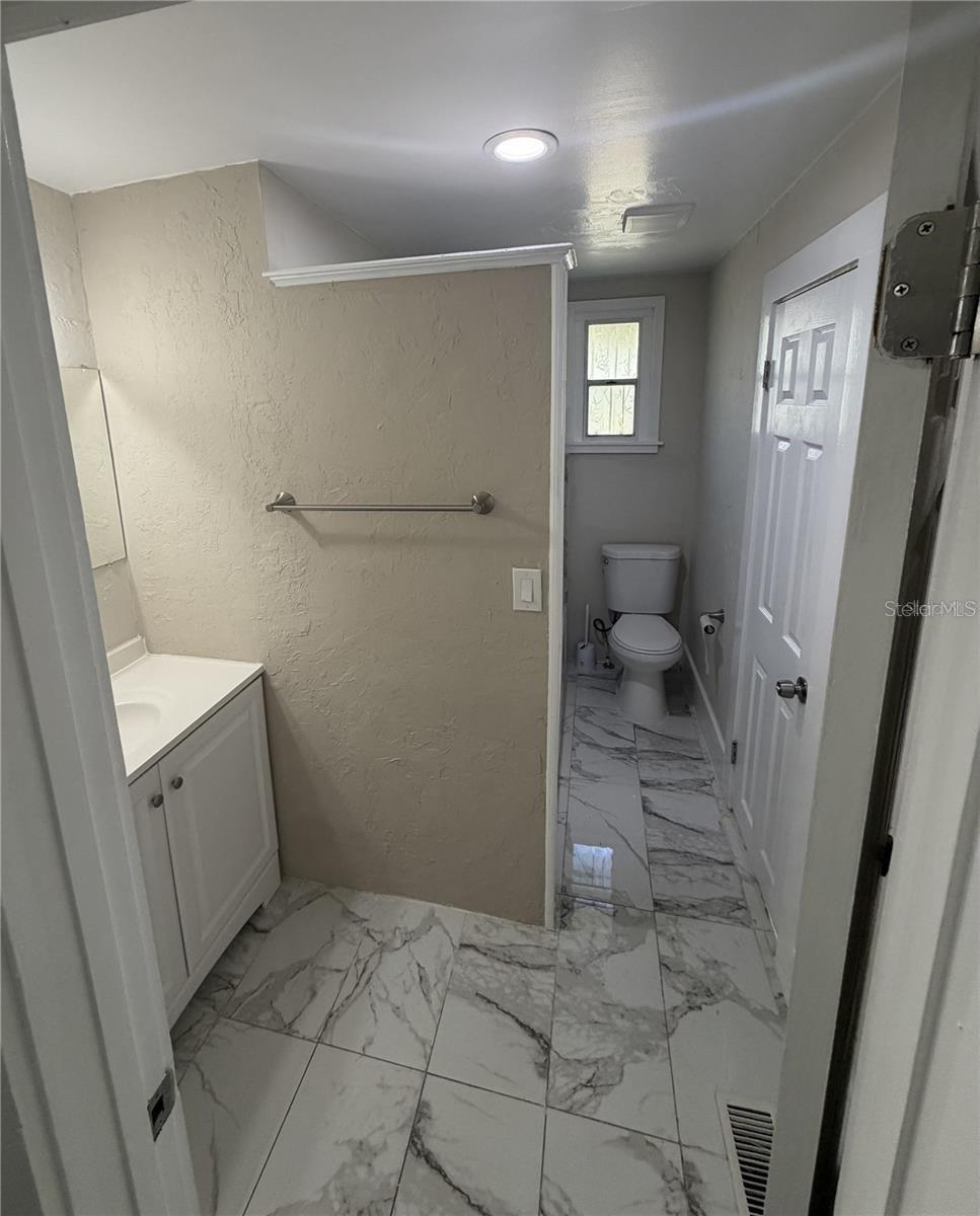 Image 9 of 18 For 2107 8th Road