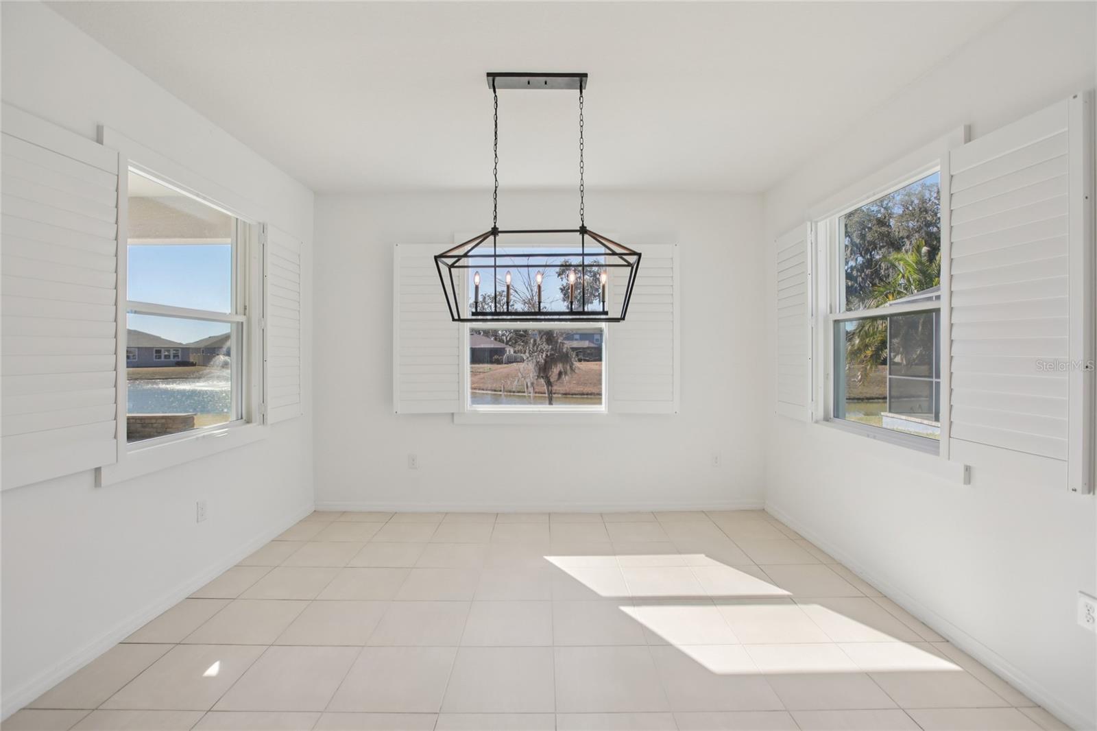 Image 11 of 58 For 10747 Laxer Cay Loop