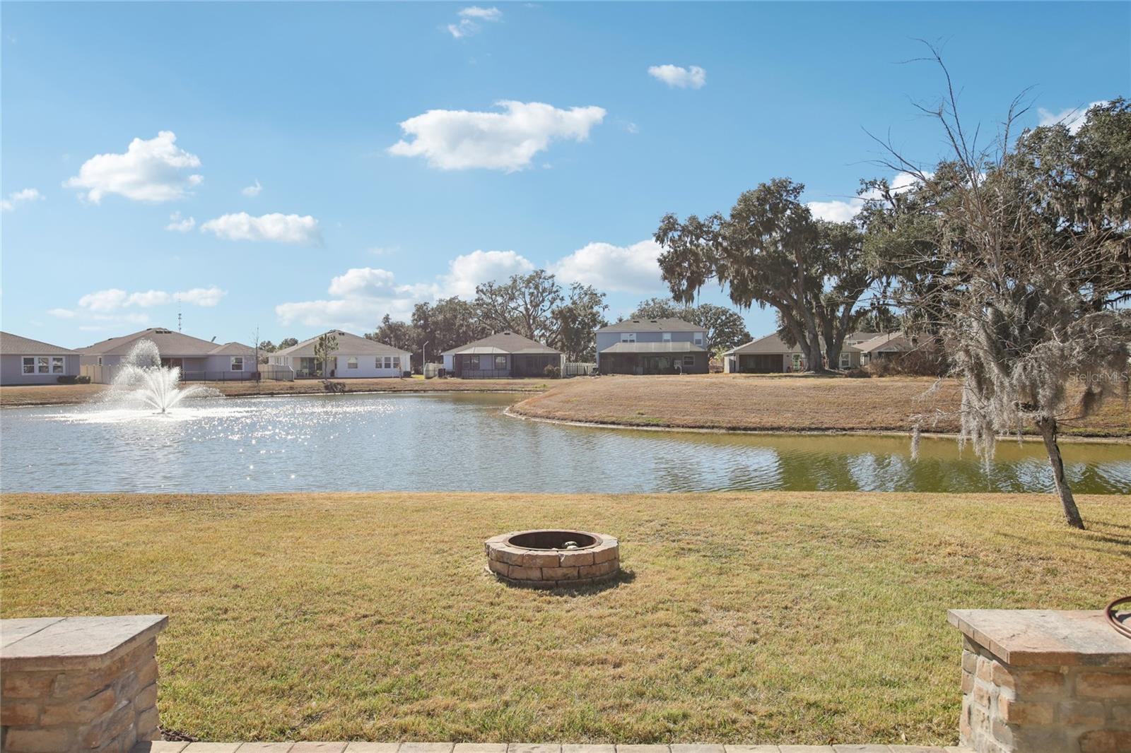 Image 41 of 58 For 10747 Laxer Cay Loop