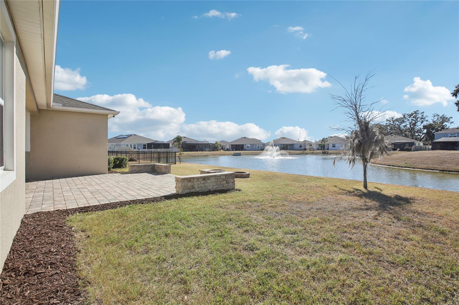 Image 42 of 58 For 10747 Laxer Cay Loop