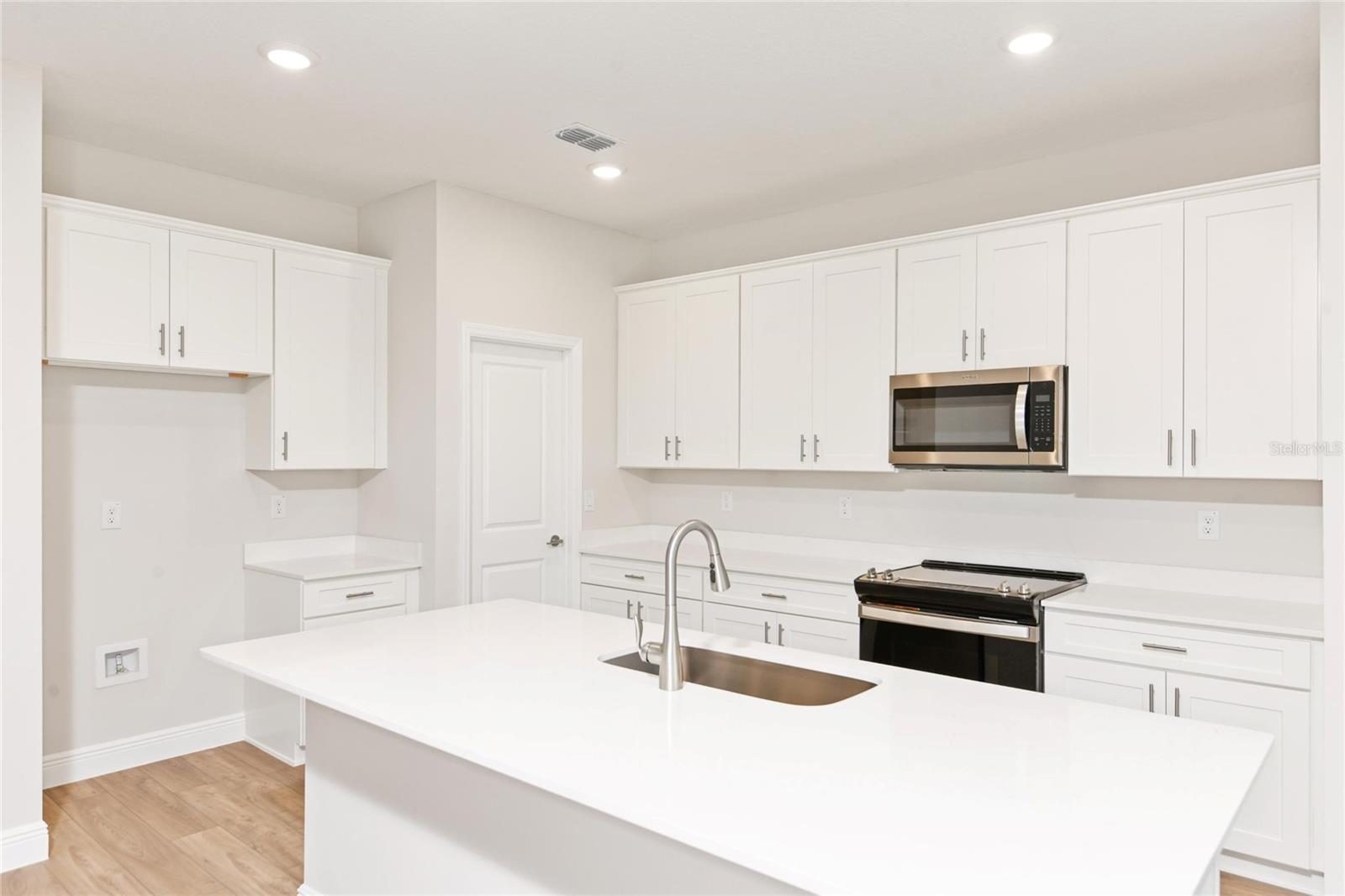 Image 11 of 37 For 6225 Sw 97th Street