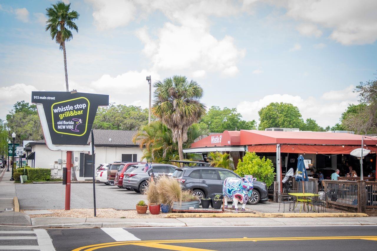 Listing photo id 17 for 734 2nd Street N