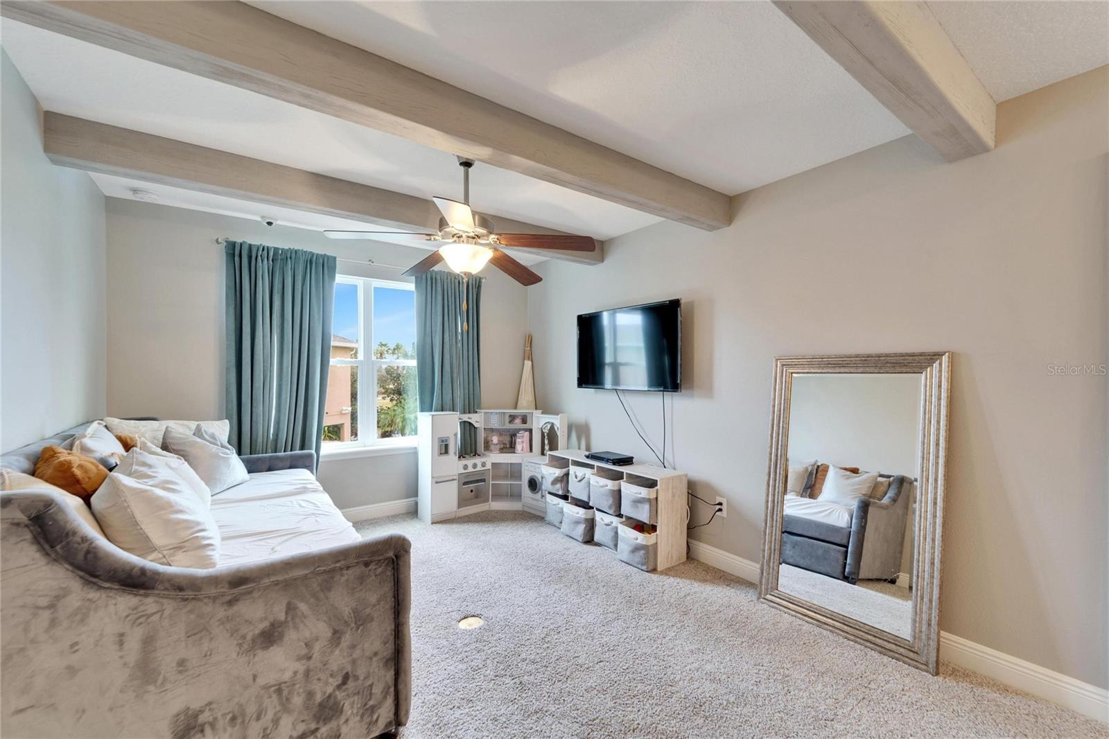 Image 27 of 53 For 13316 Palmera Vista Drive