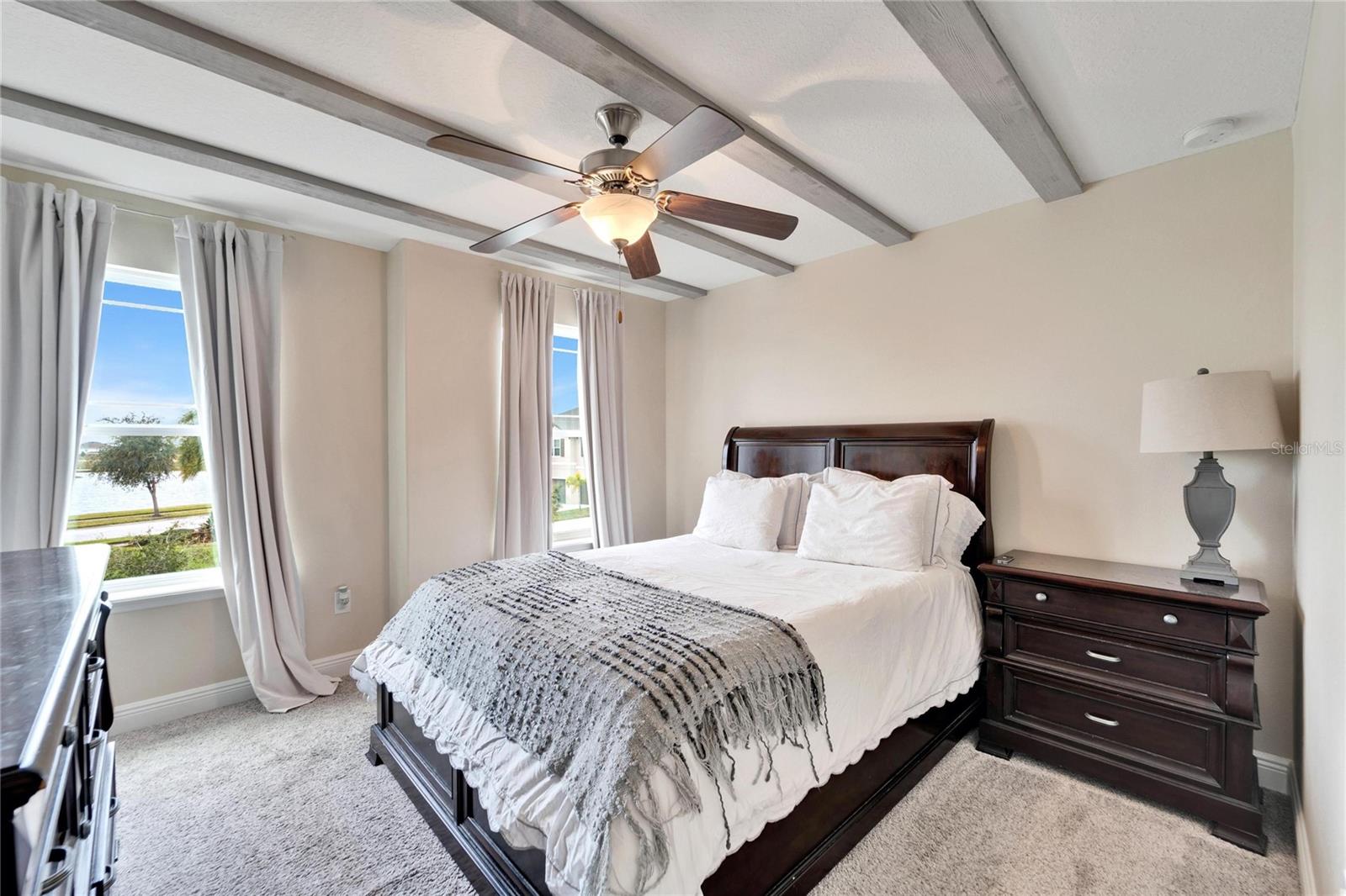 Image 29 of 53 For 13316 Palmera Vista Drive