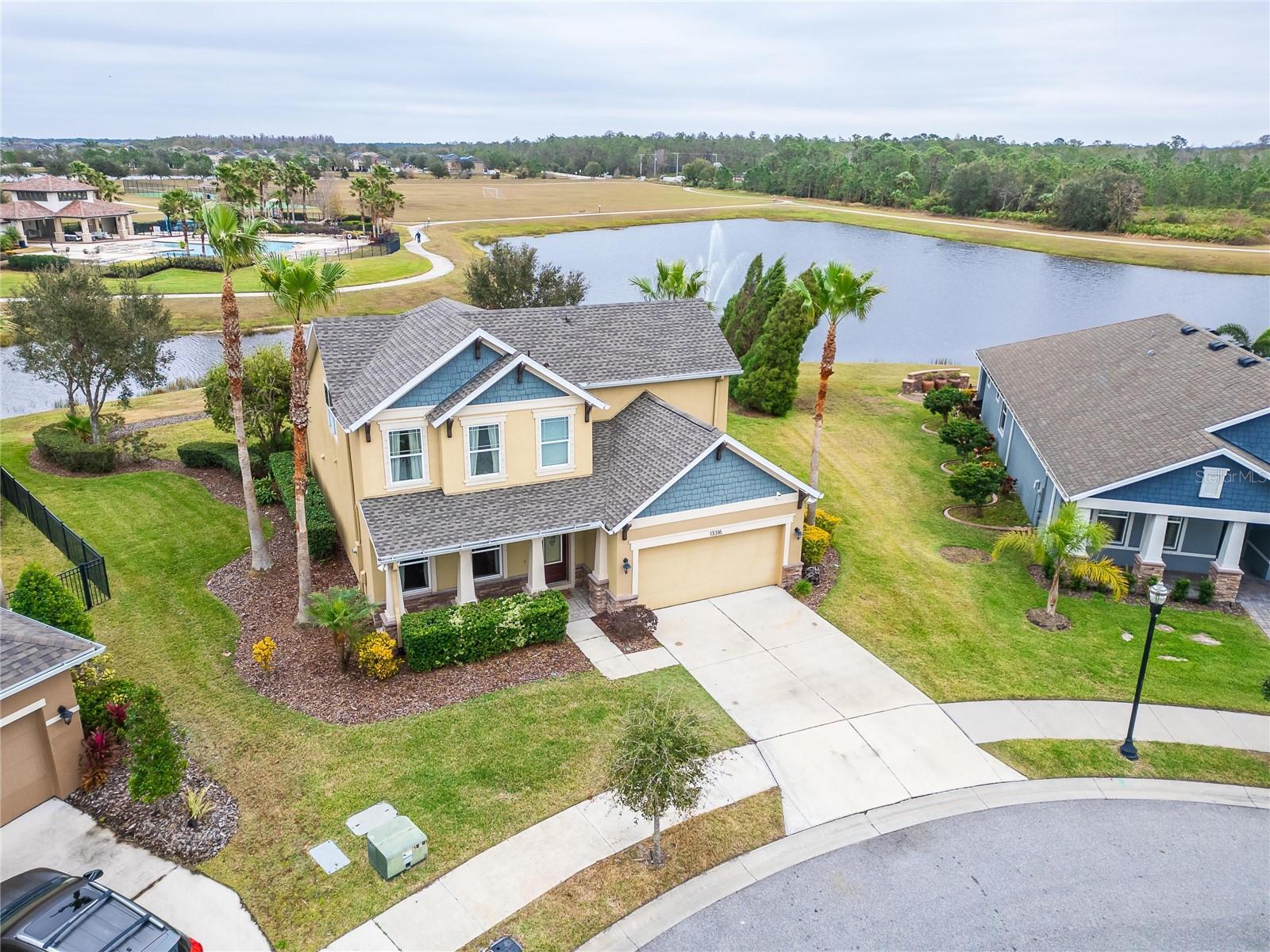 Image 41 of 53 For 13316 Palmera Vista Drive