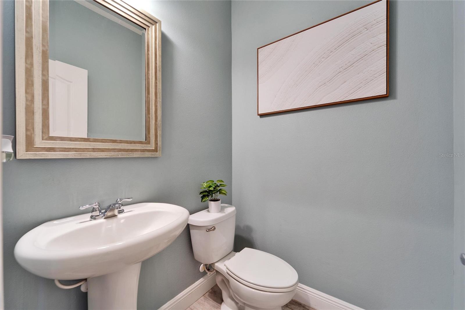 Image 8 of 53 For 13316 Palmera Vista Drive