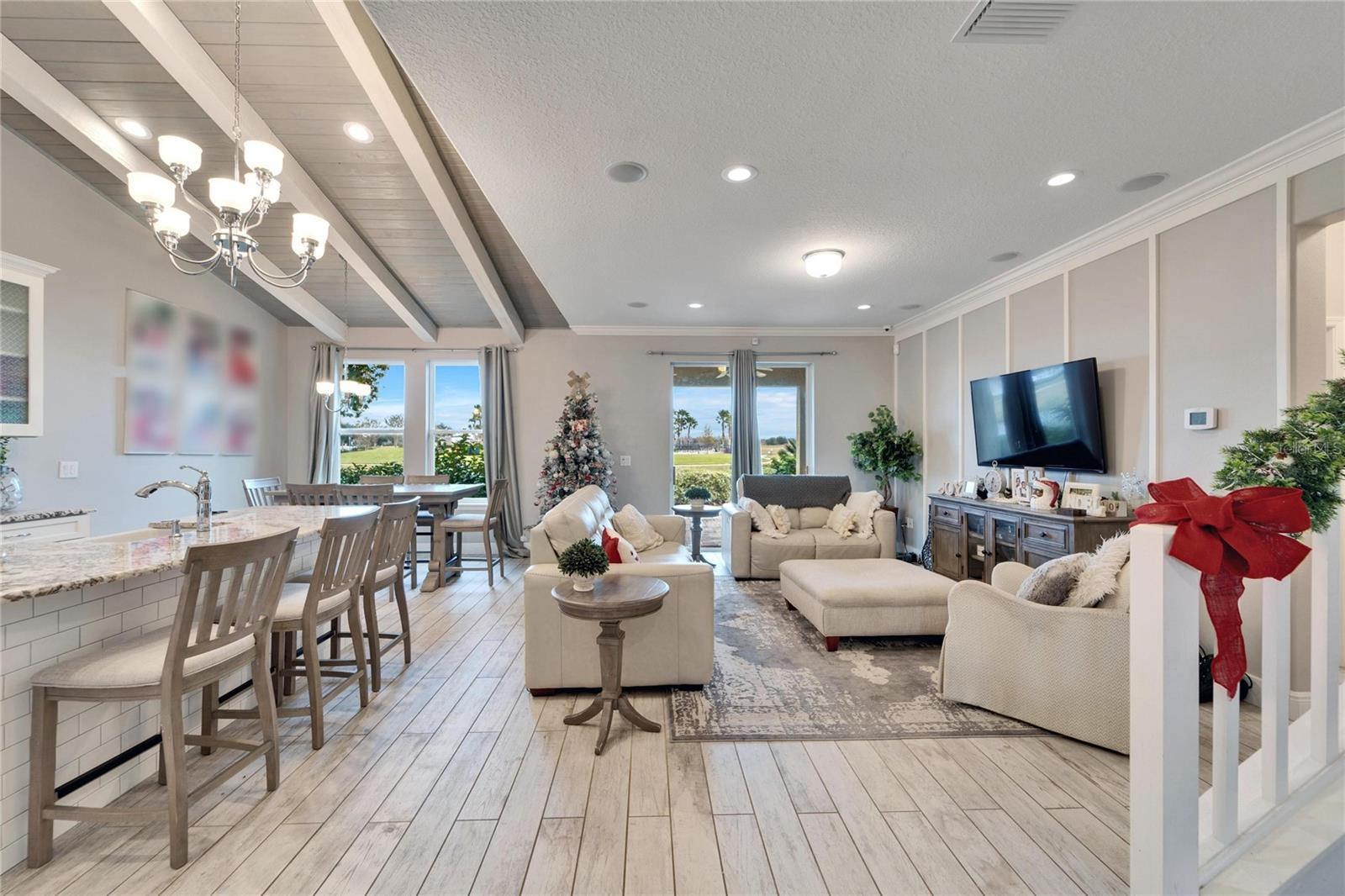 Image 9 of 53 For 13316 Palmera Vista Drive