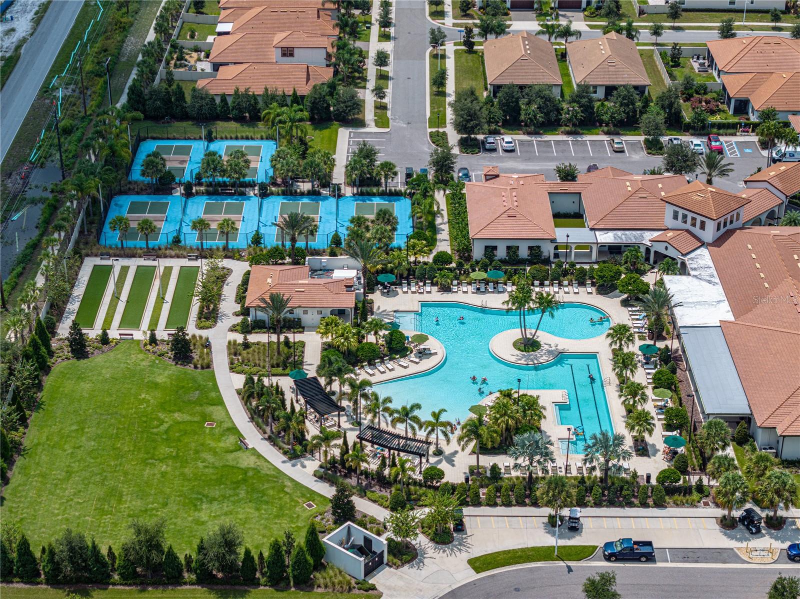 Image 26 of 33 For 17319 Holly Well Avenue