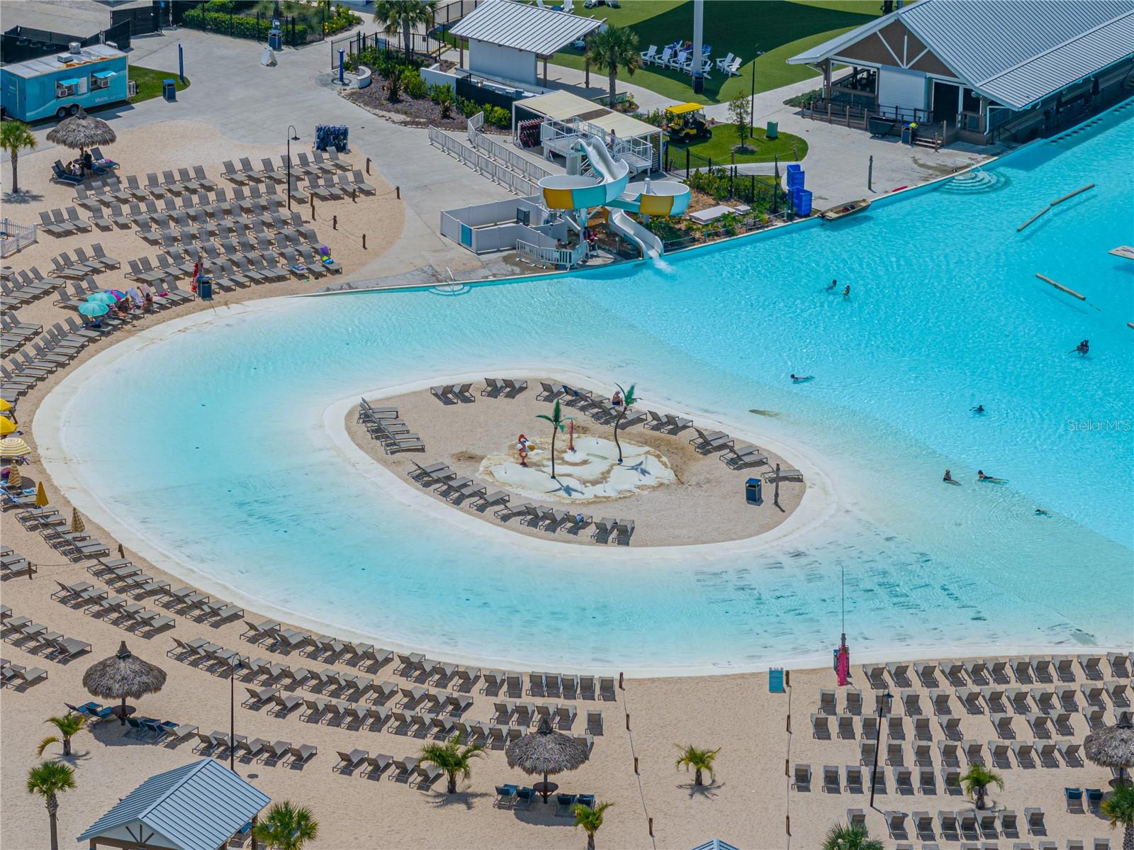 Image 29 of 33 For 17319 Holly Well Avenue