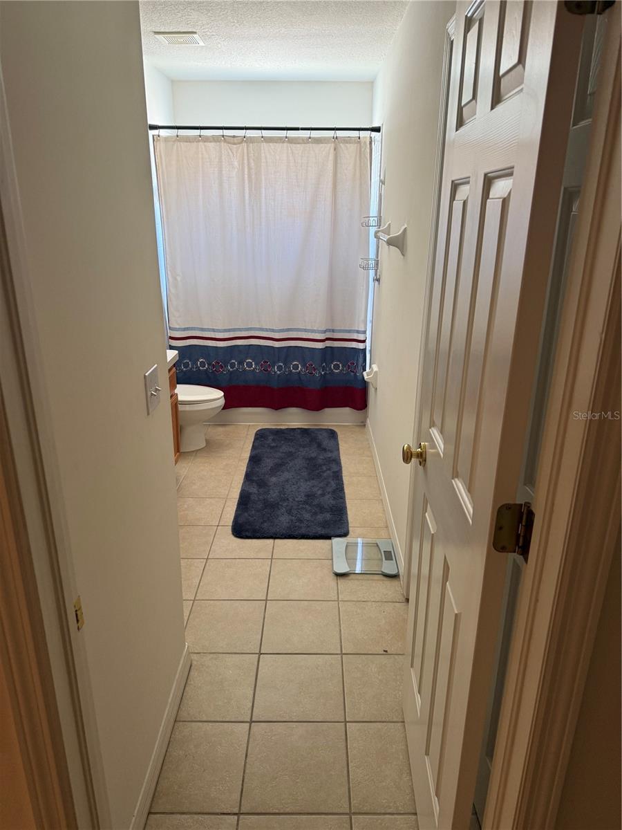 Image 11 of 31 For 5345 60th Avenue N