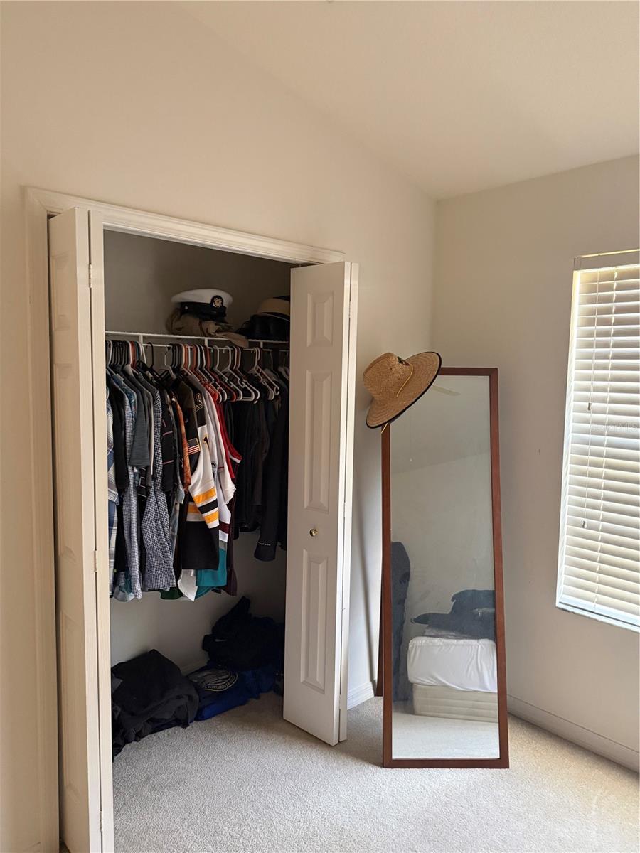 Image 12 of 31 For 5345 60th Avenue N