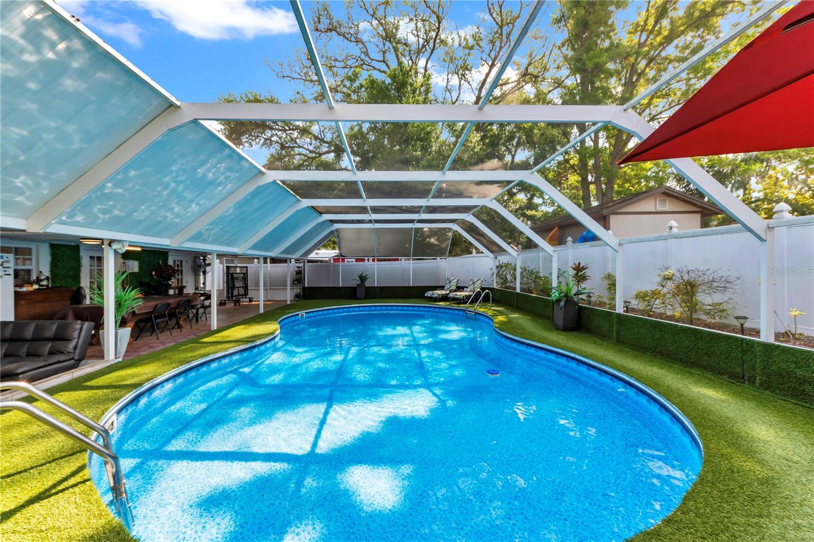 Image 10 of 36 For 9043 Hickory Circle