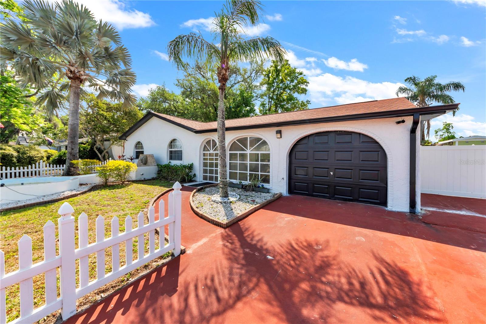 Image 34 of 36 For 9043 Hickory Circle