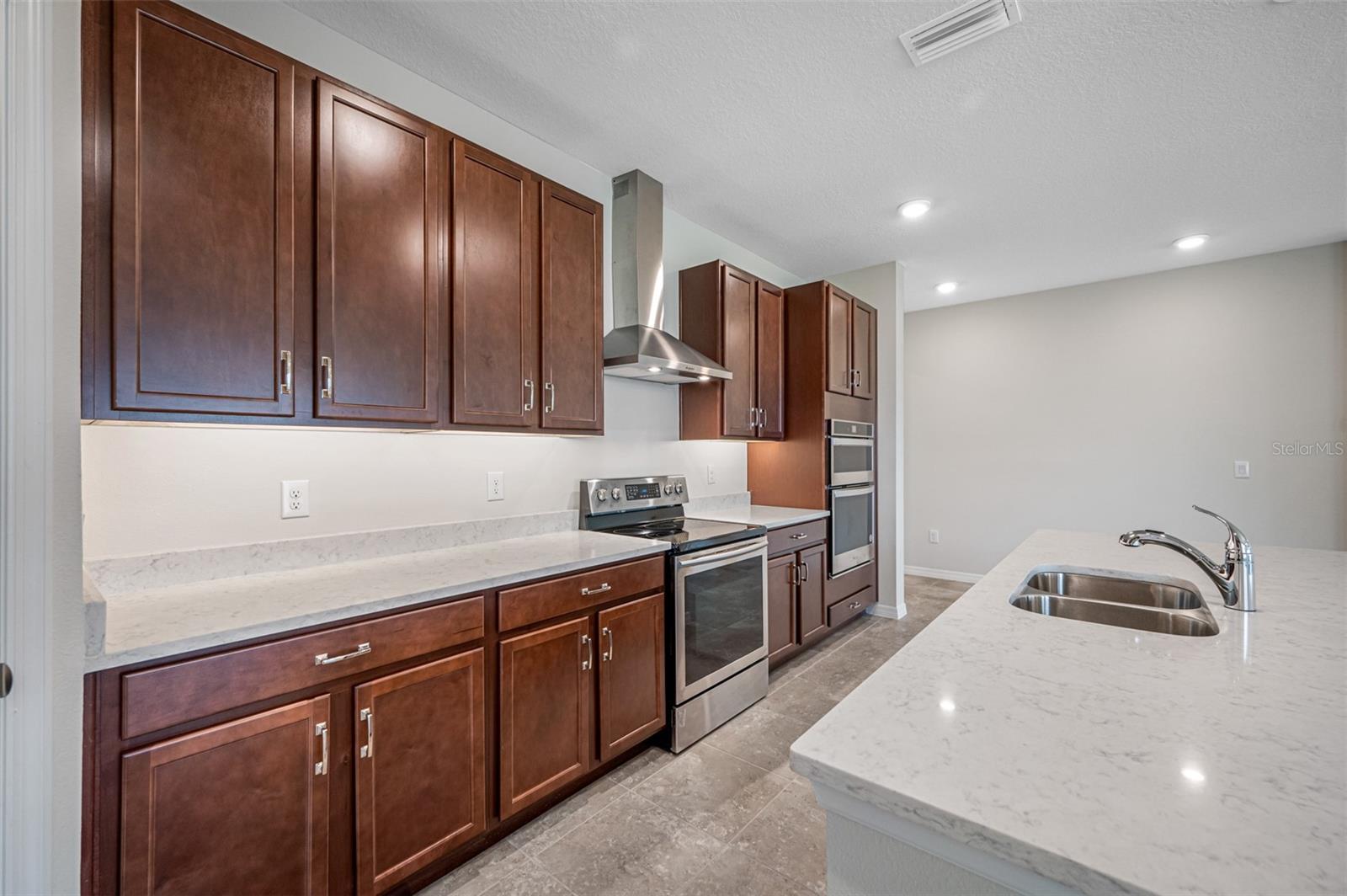 Image 5 of 36 For 11810 Tetrafin Drive